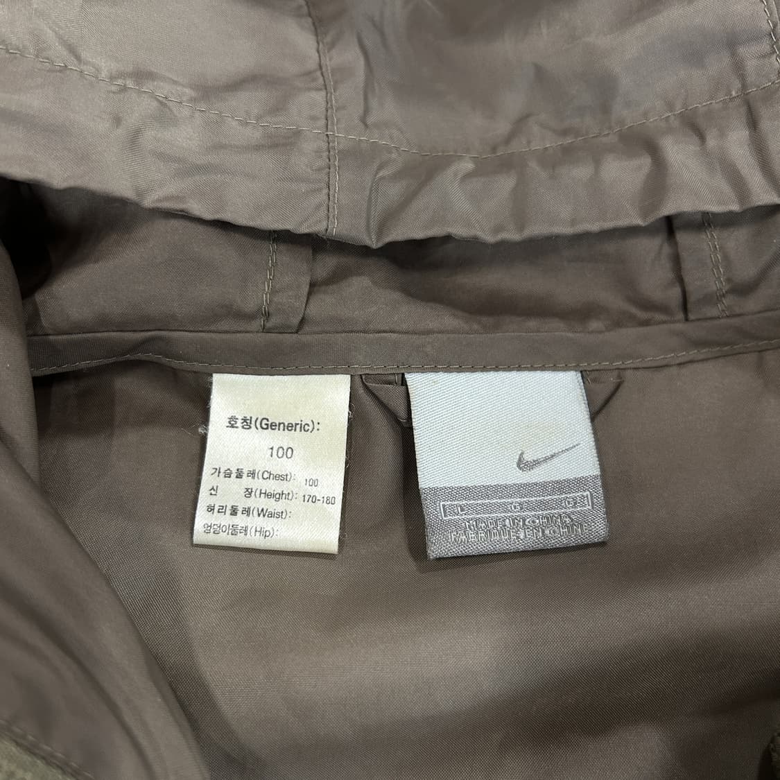 나이키 올드스쿨 우븐 브라운 아노락 100 상품이미지2