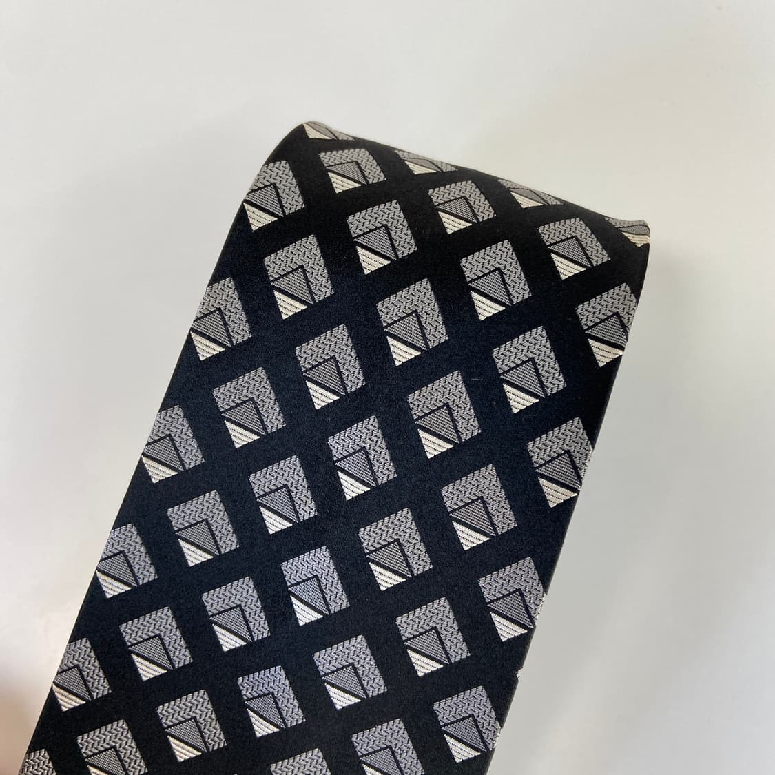 입생로랑(YSL) 명품 정품 넥타이 상품이미지5