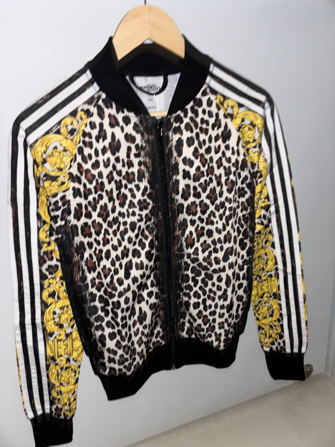 (새상품) Adidas x Jeremy Scott Y2K 레오파드 트랙탑 상품이미지2