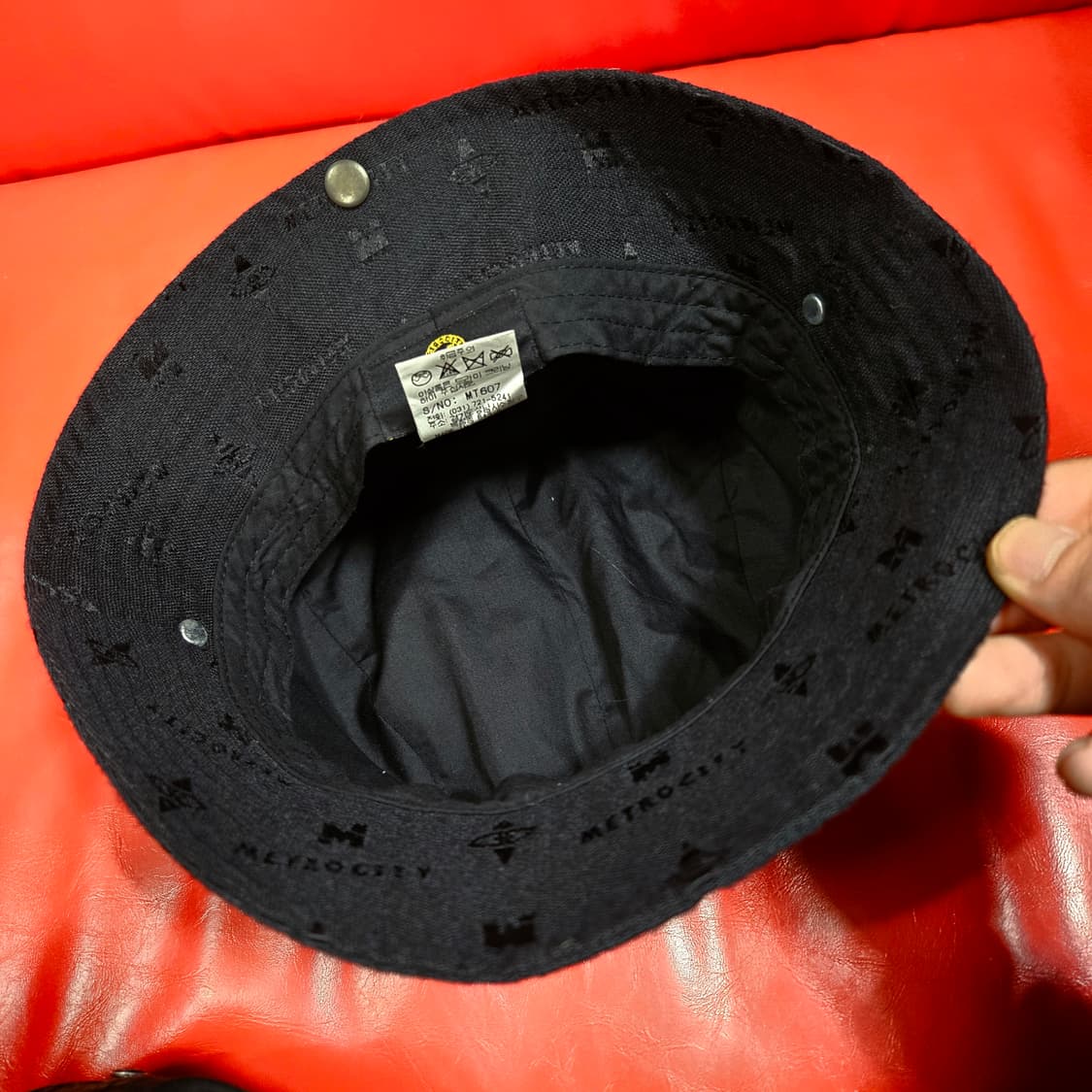 메트로시티 y2k 빈티지 자가드 언발란스 버킷햇 벙거지
 상품이미지6