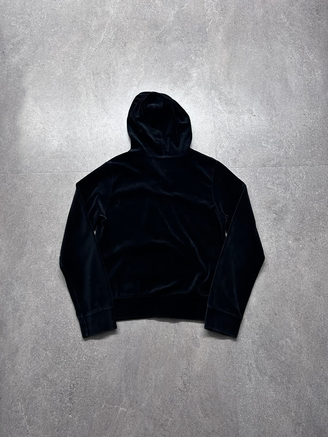 Juicy Couture Velvet Rhinestone Hoodie 상품이미지6