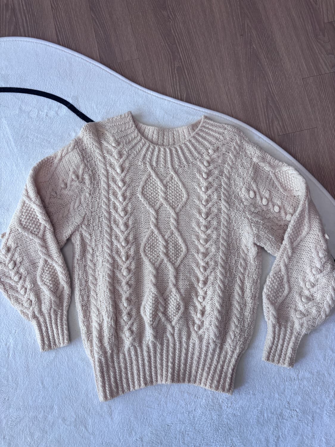 빈티지니트_흰순이 아란니트,폼폼이 울100 상품이미지2