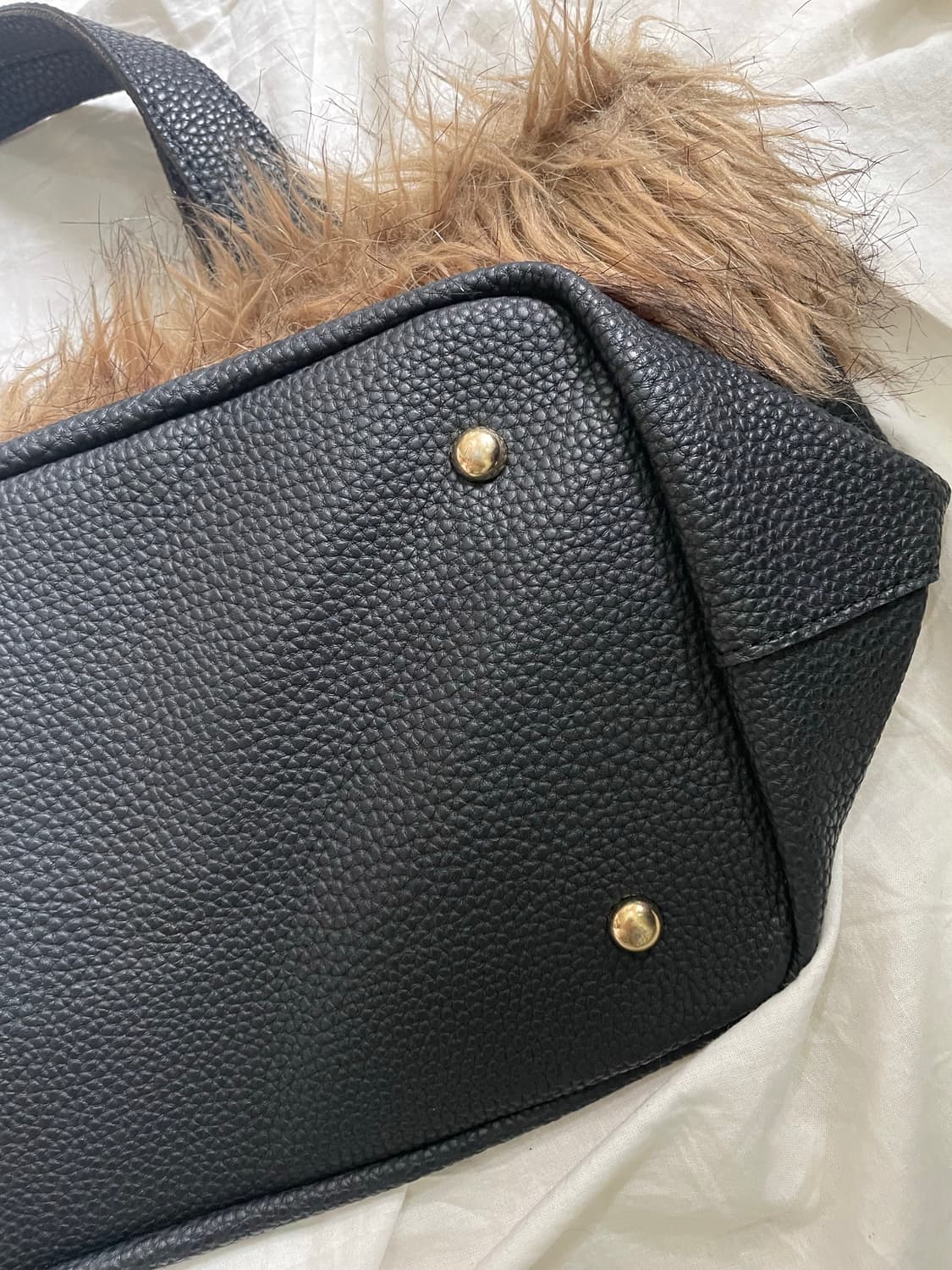 빈티지 퍼 트리밍 미니백 (Y2K 무드) 상품이미지6