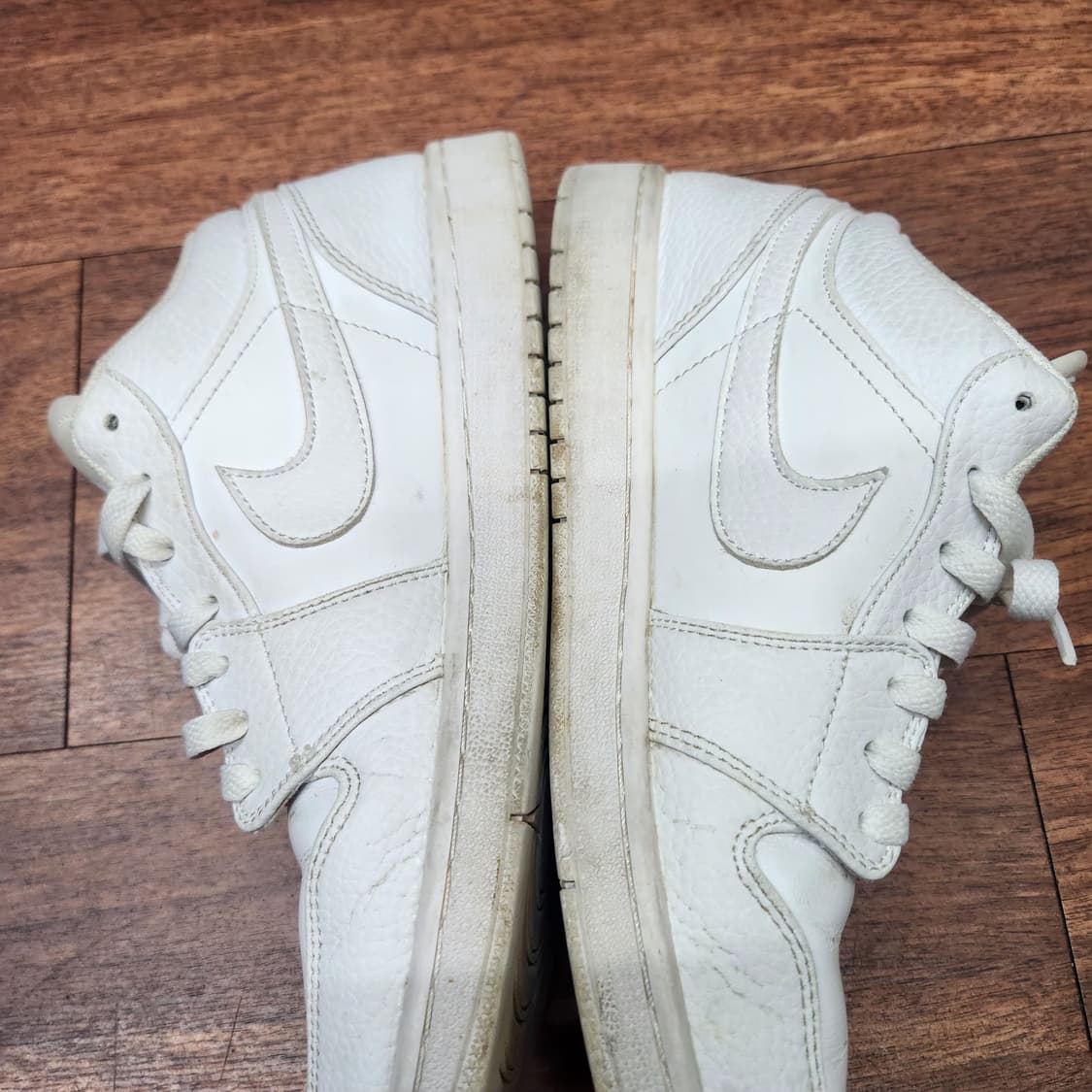 나이키 에어 조던1 로우 운동화 US9.5(275) 상품이미지3