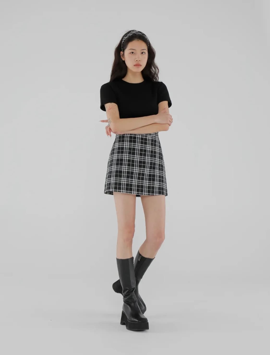 [새상품] 큐리티 GLITTER CHECK MINI SKIRT_BLACK 상품이미지1