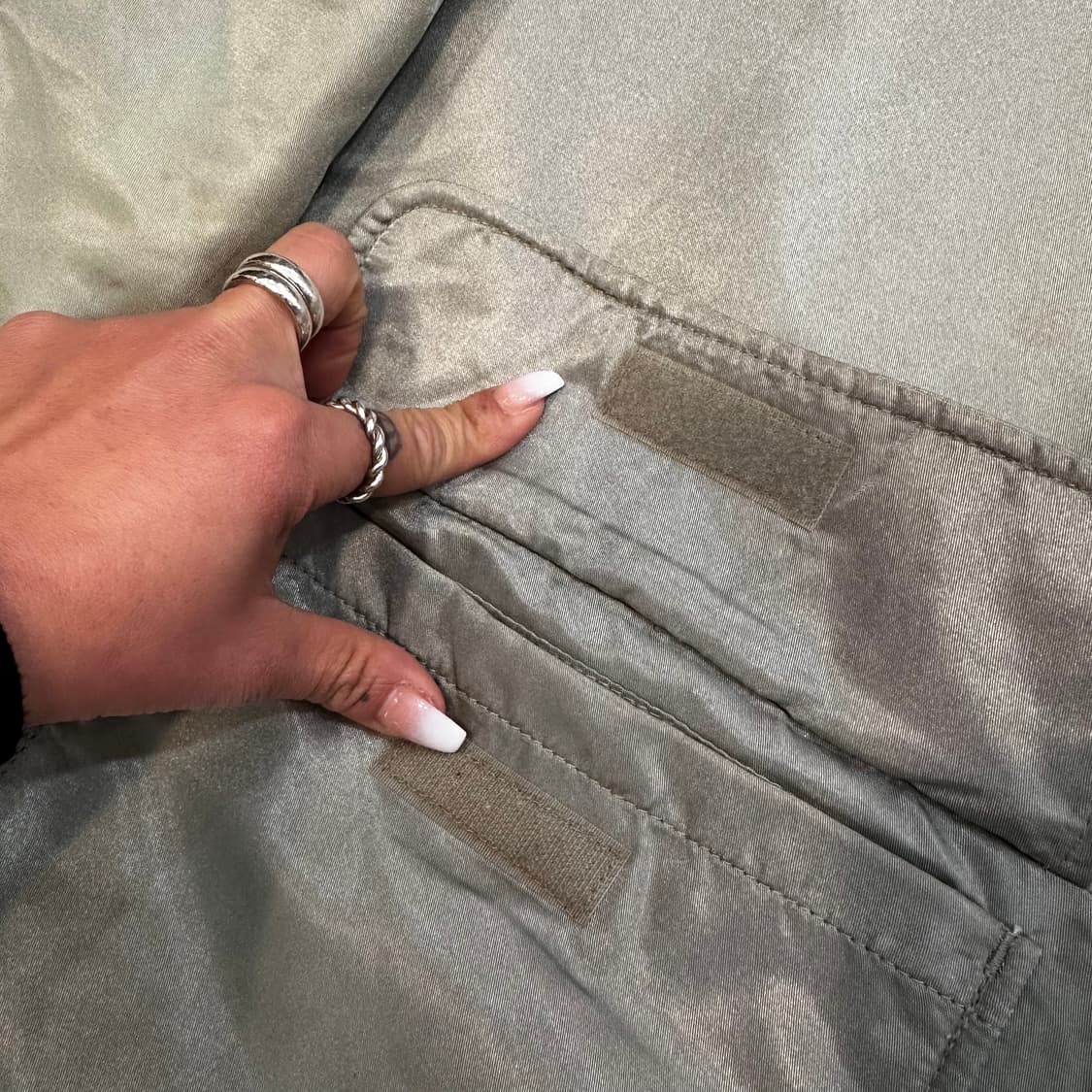 컨버스 올드스쿨 백로고 벤치파카(돕바)L 상품이미지4