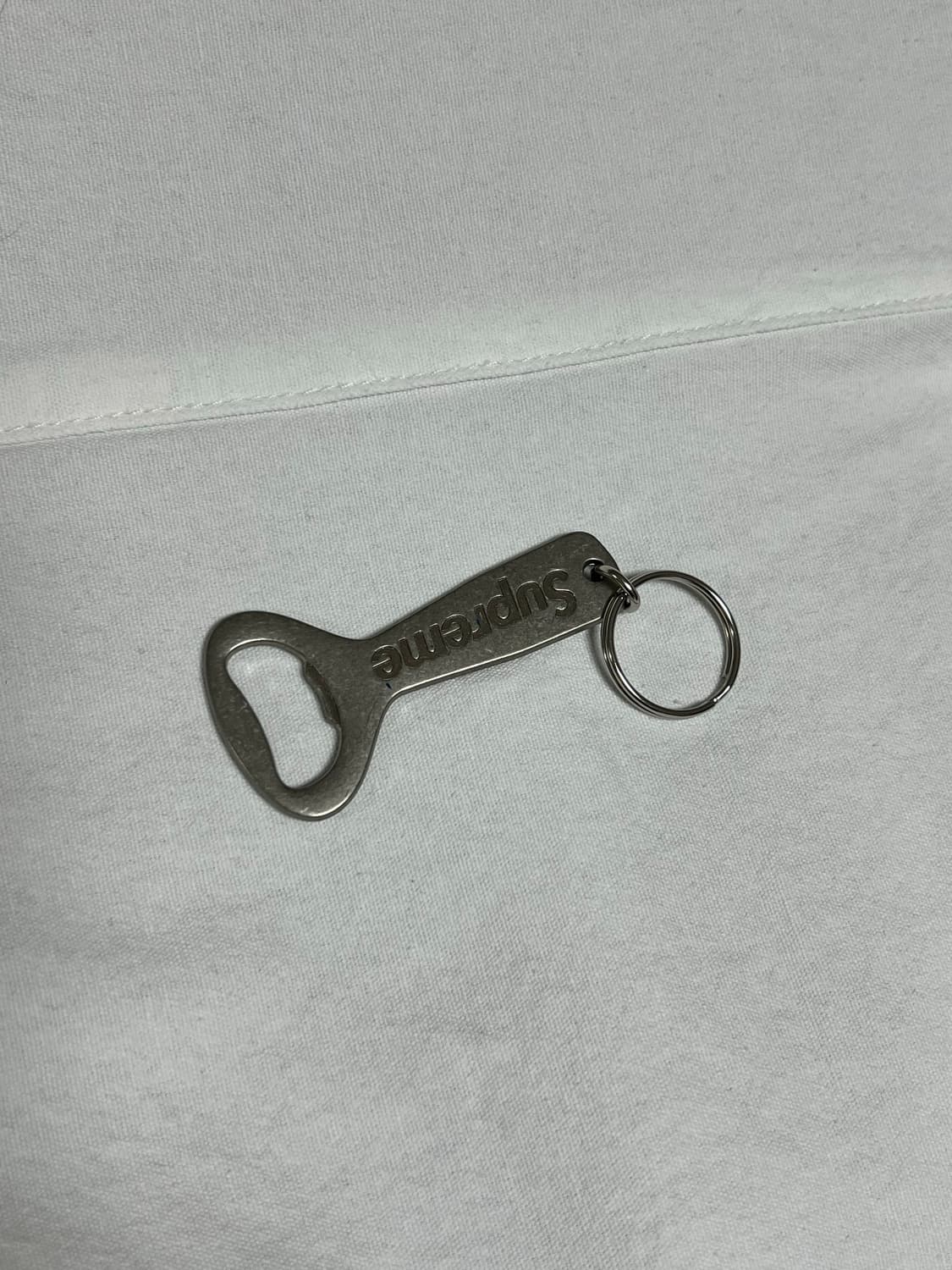 판매)슈프림 보틀 오프너 키링 상품이미지2