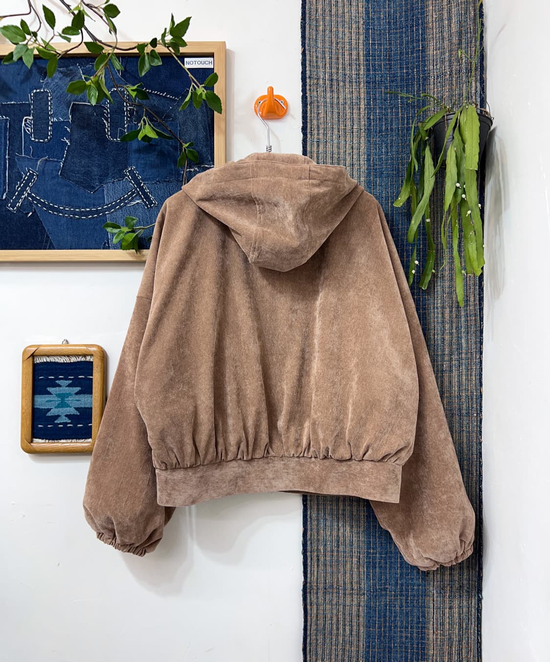 👧🏻W CLOSET   Suede Hood Zip-Up 상품이미지2