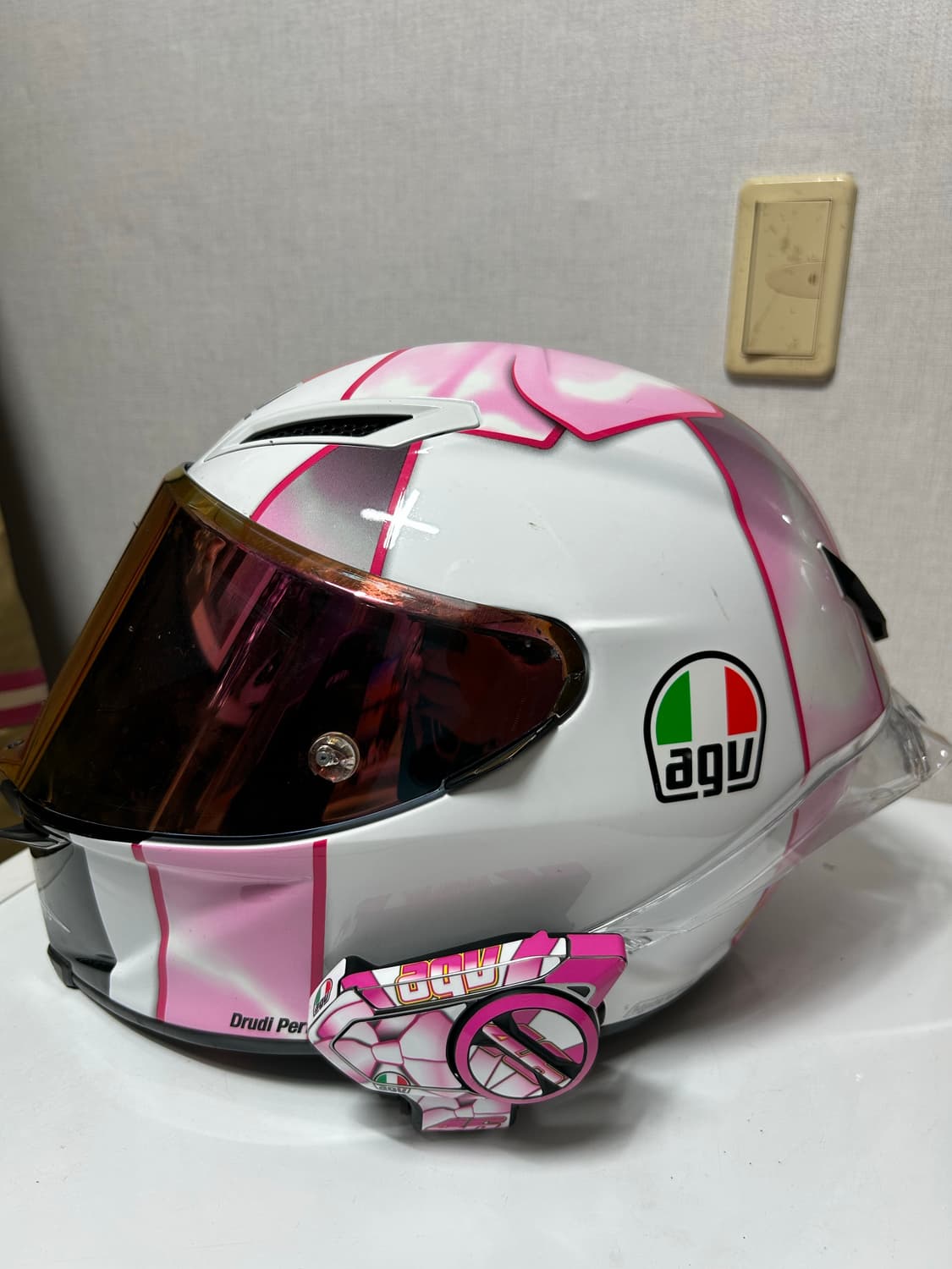 AGV pista gp rr 롯시 핑크 리본 상품이미지1