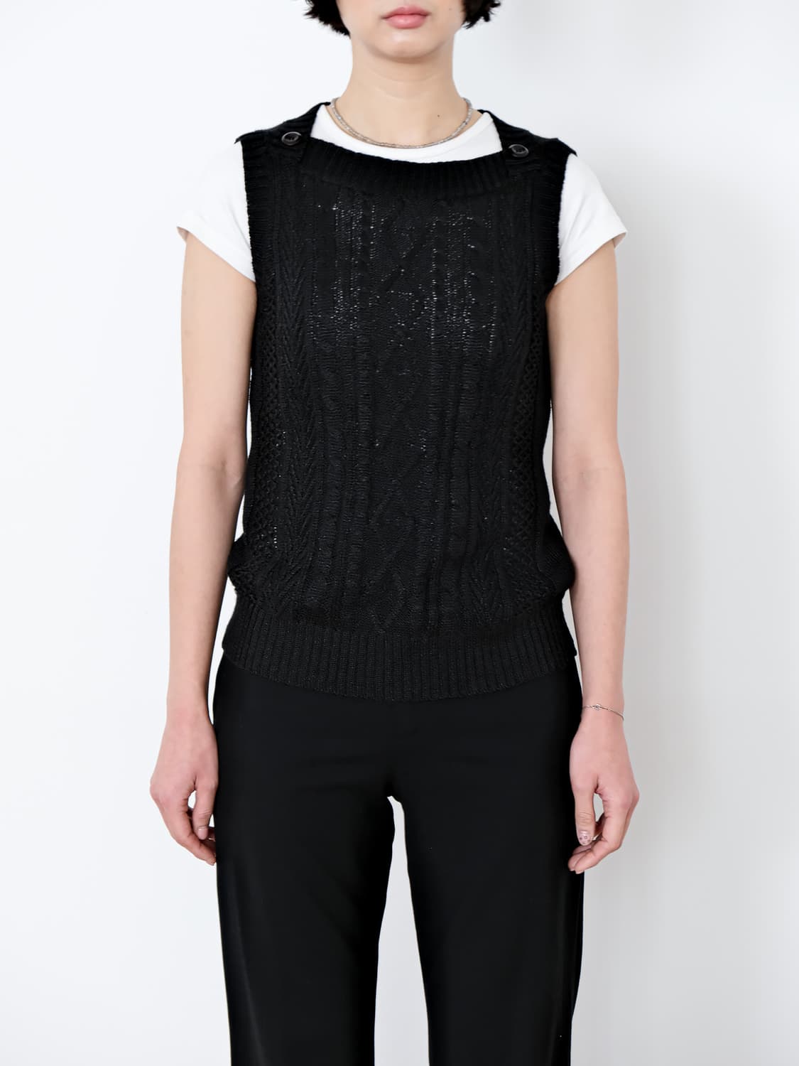 스퀘어넥 버튼 니트 베스트 90-95  상품이미지1