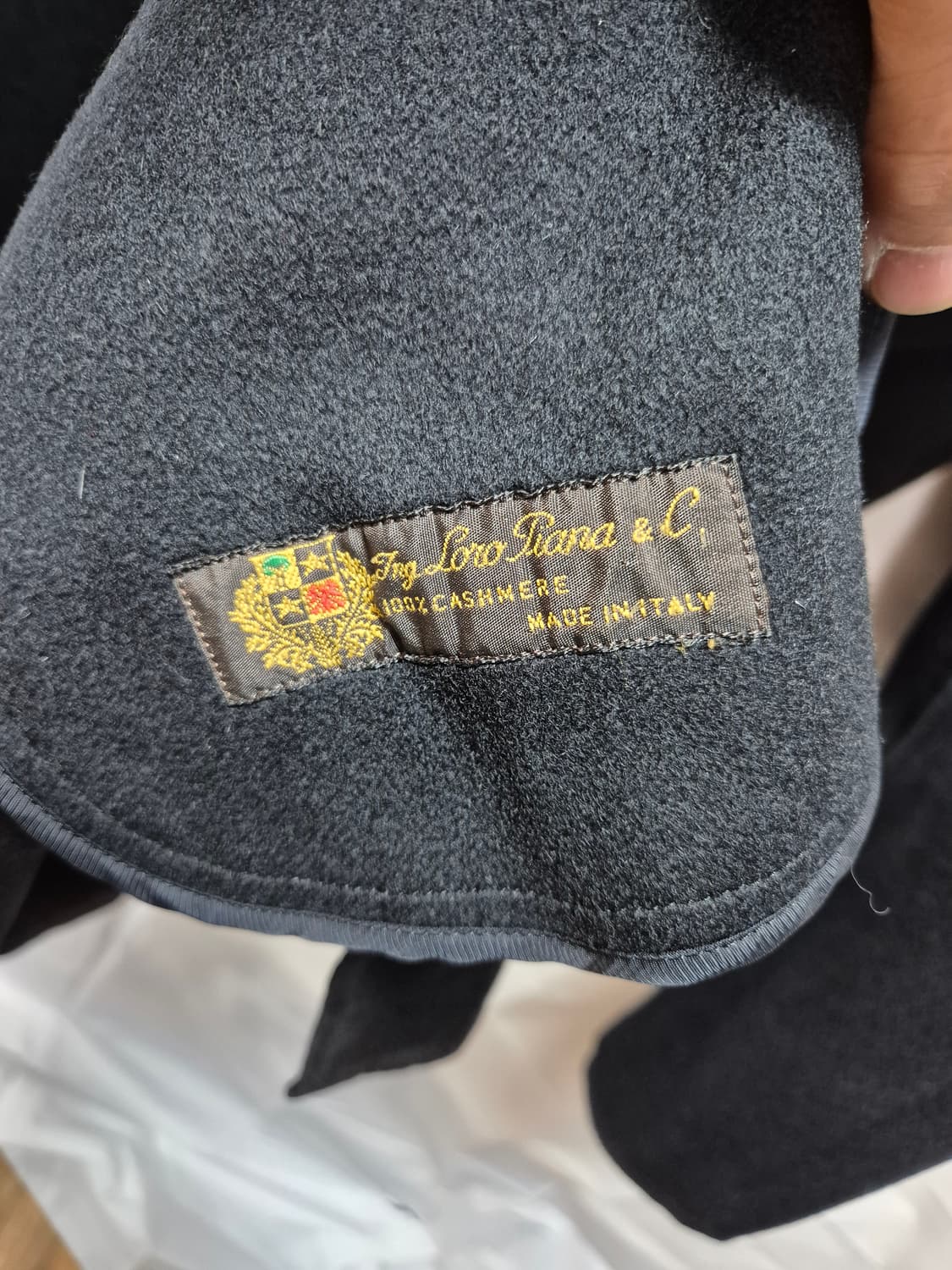 로로피아나 캐시미어 코트 상품이미지2