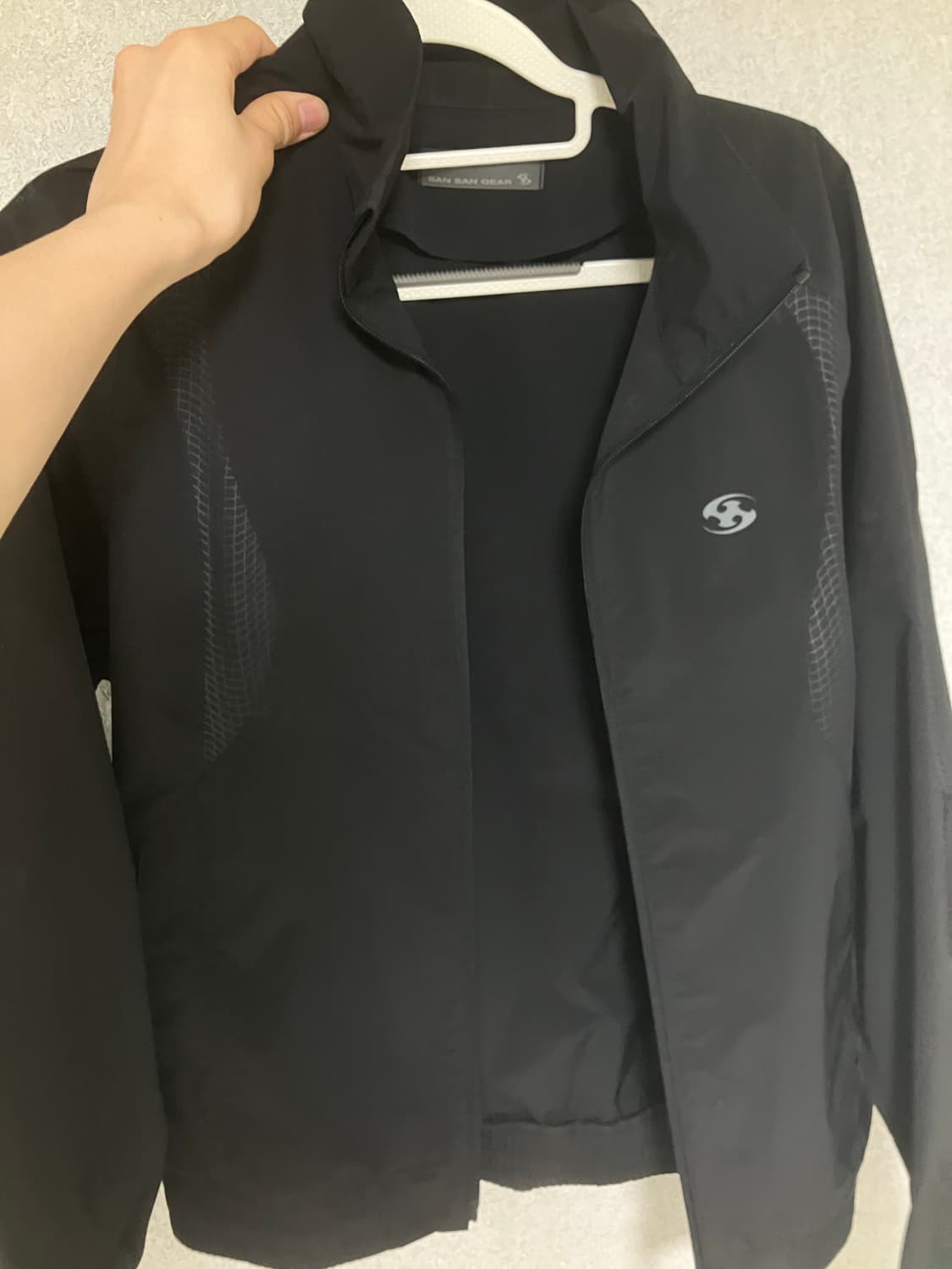 산산기어 트랙 자켓 블랙 - 25SS 1사이즈 상품이미지2