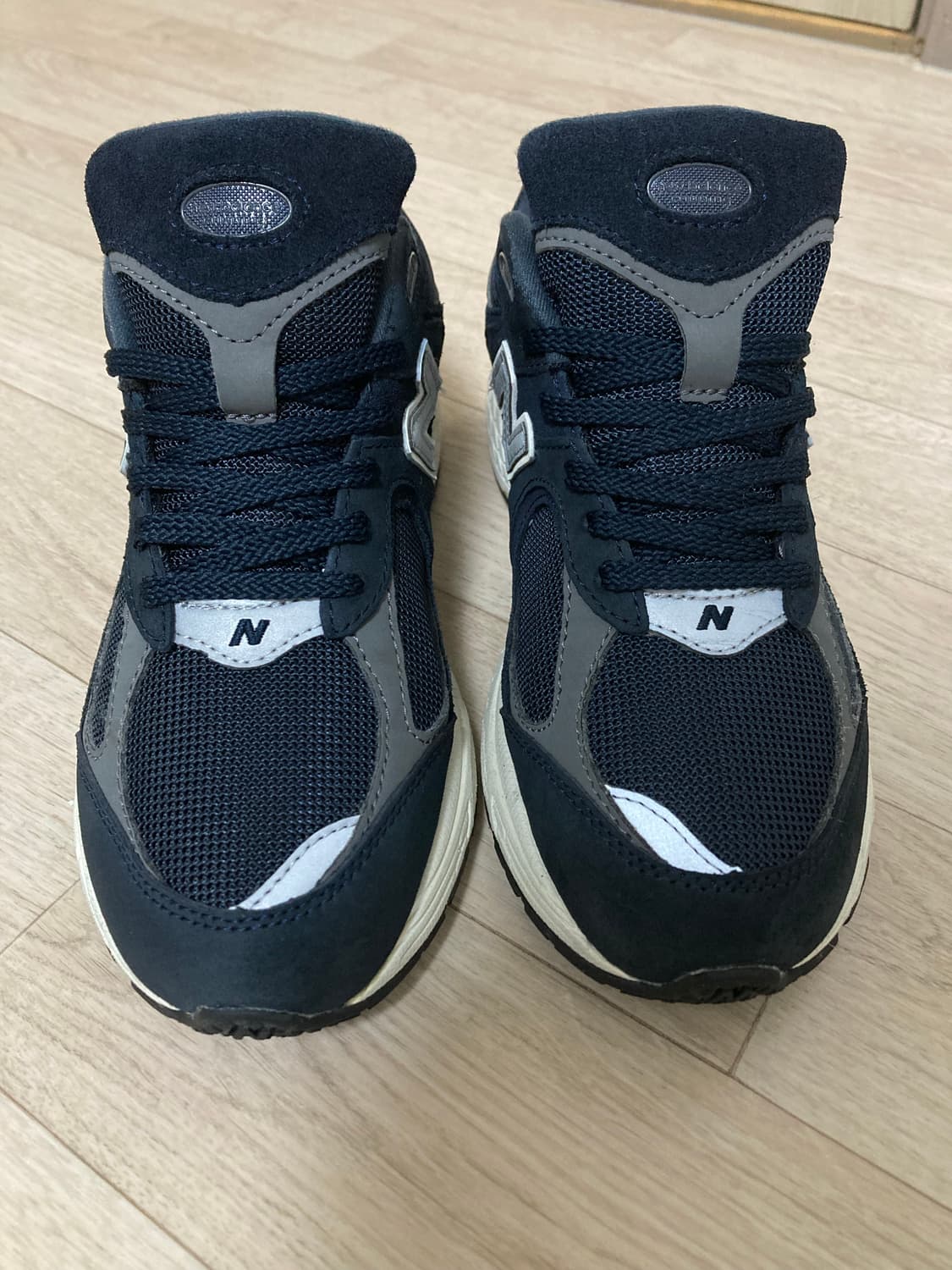 뉴발란스 2002RCA 240(235) 판매 상품이미지2