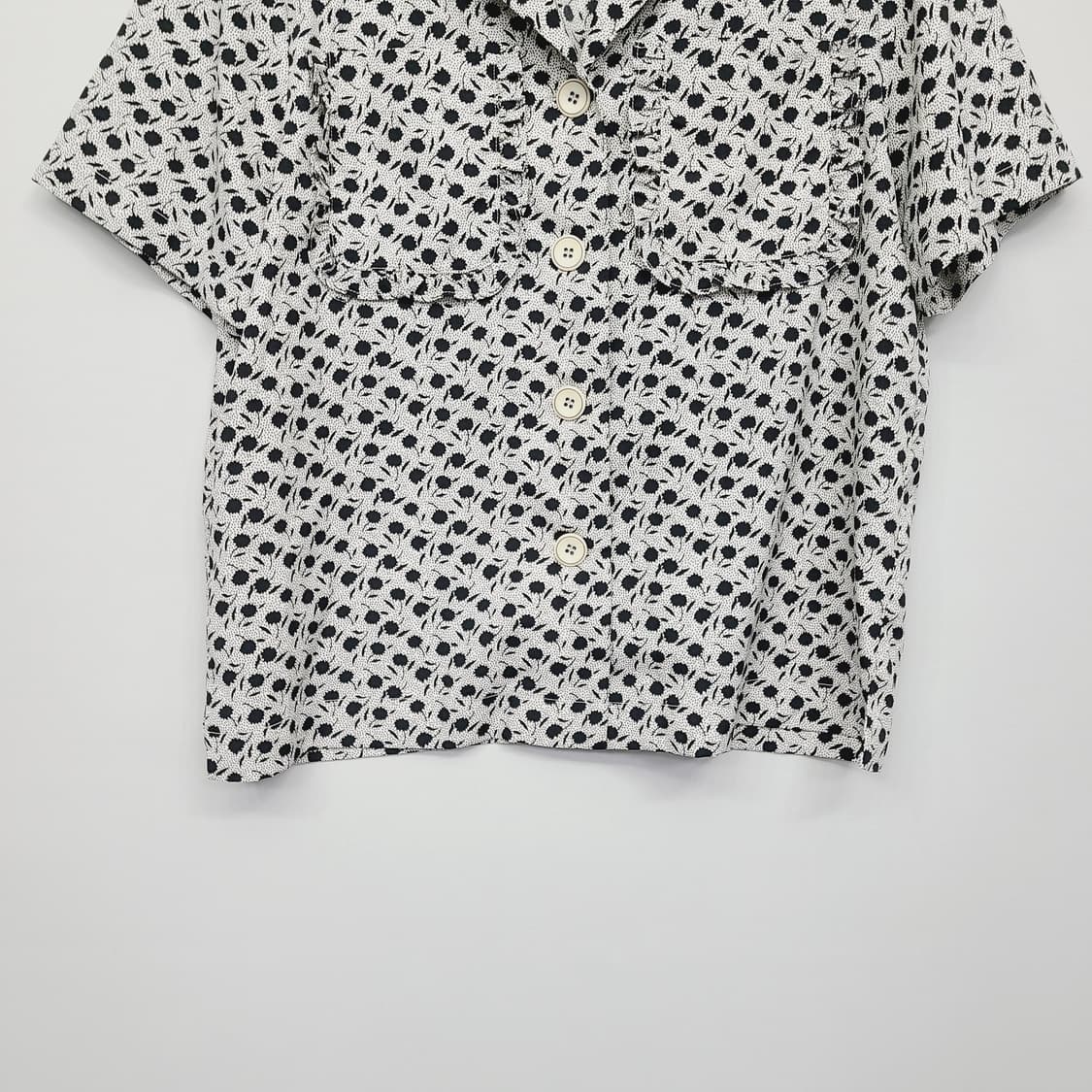 DEBB(뎁) 앤디앤뎁 플라워 프린트 프릴 포켓 셔츠 블라우스 (S) 상품이미지4