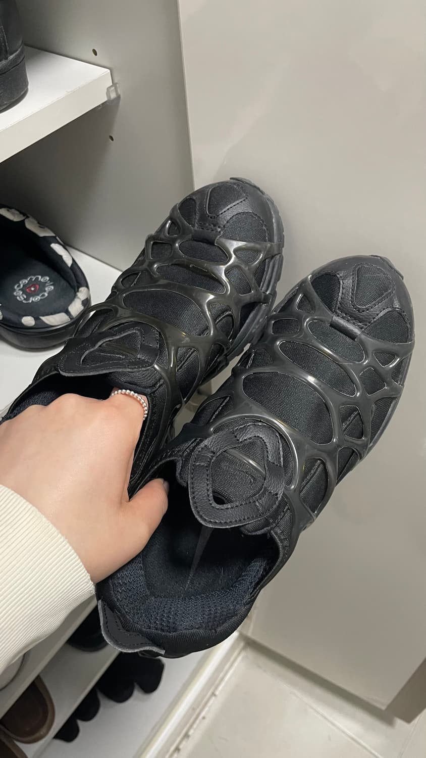 나이키 에어 쿠키니 트리플 블랙 (255) 상품이미지1