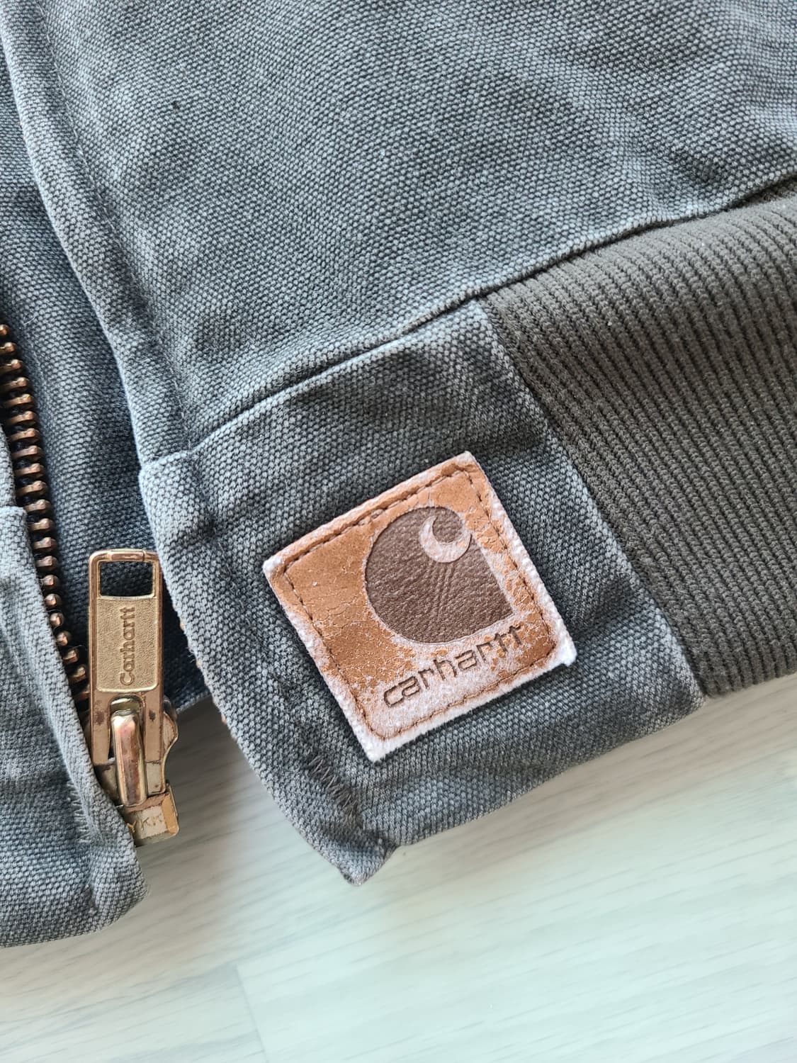 [L] 칼하트 j14 mos 모스그린 산타페 판매 상품이미지9