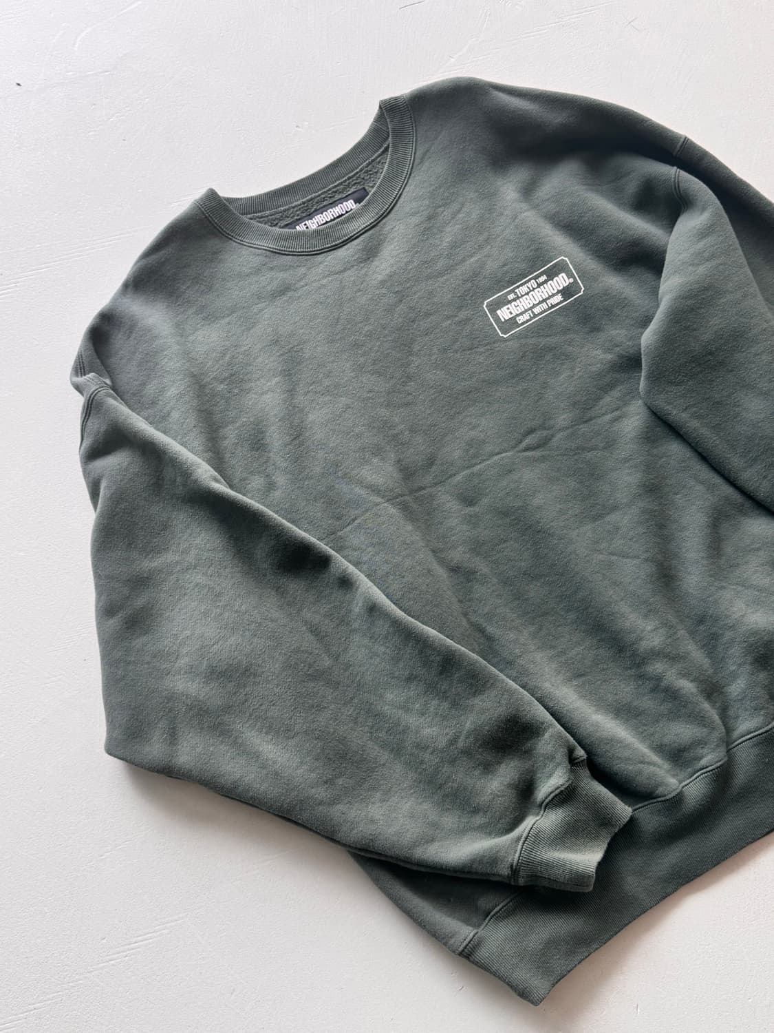 네이버후드 스웻셔츠 맨투맨 카키그린 L사이즈 상품이미지2