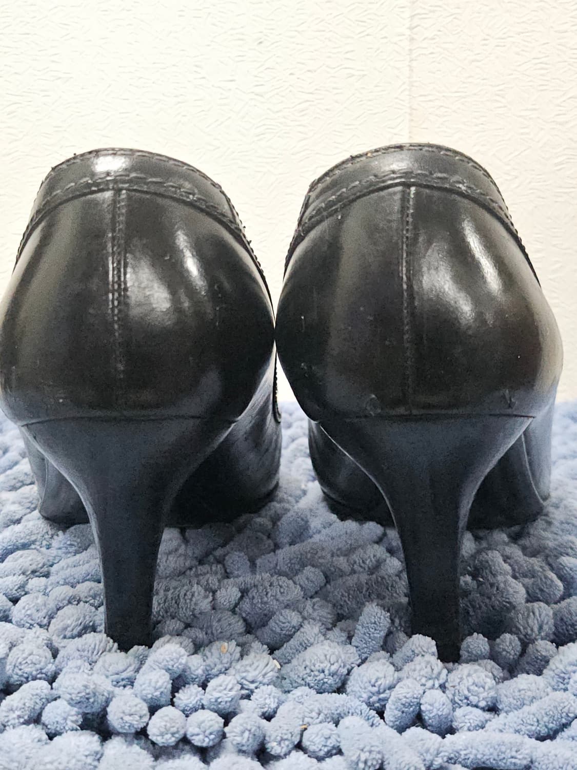 페라가모 블랙 로퍼 펌프스  5  굽7 상품이미지5