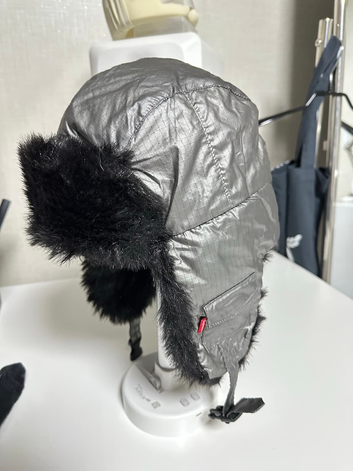 슈프림 테크 트루퍼 실버 상품이미지1