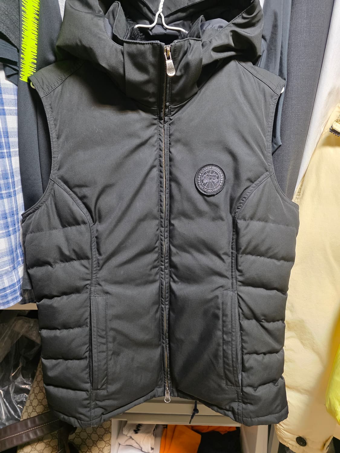 캐나다구스 패딩조끼 블랙라벨 S (44~55) 판/교환  상품이미지1