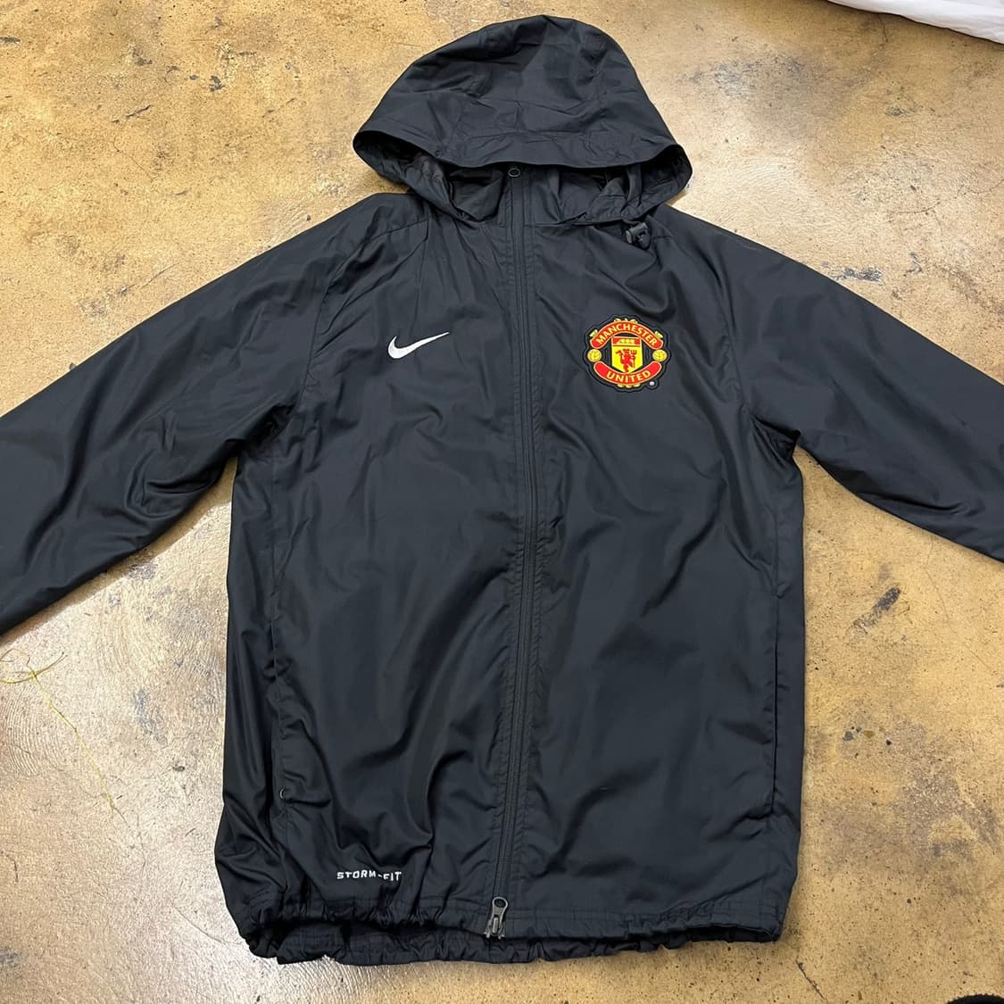 [정품/M] 나이키 맨체스터 유나이티드 바람막이 블랙 b16 상품이미지3