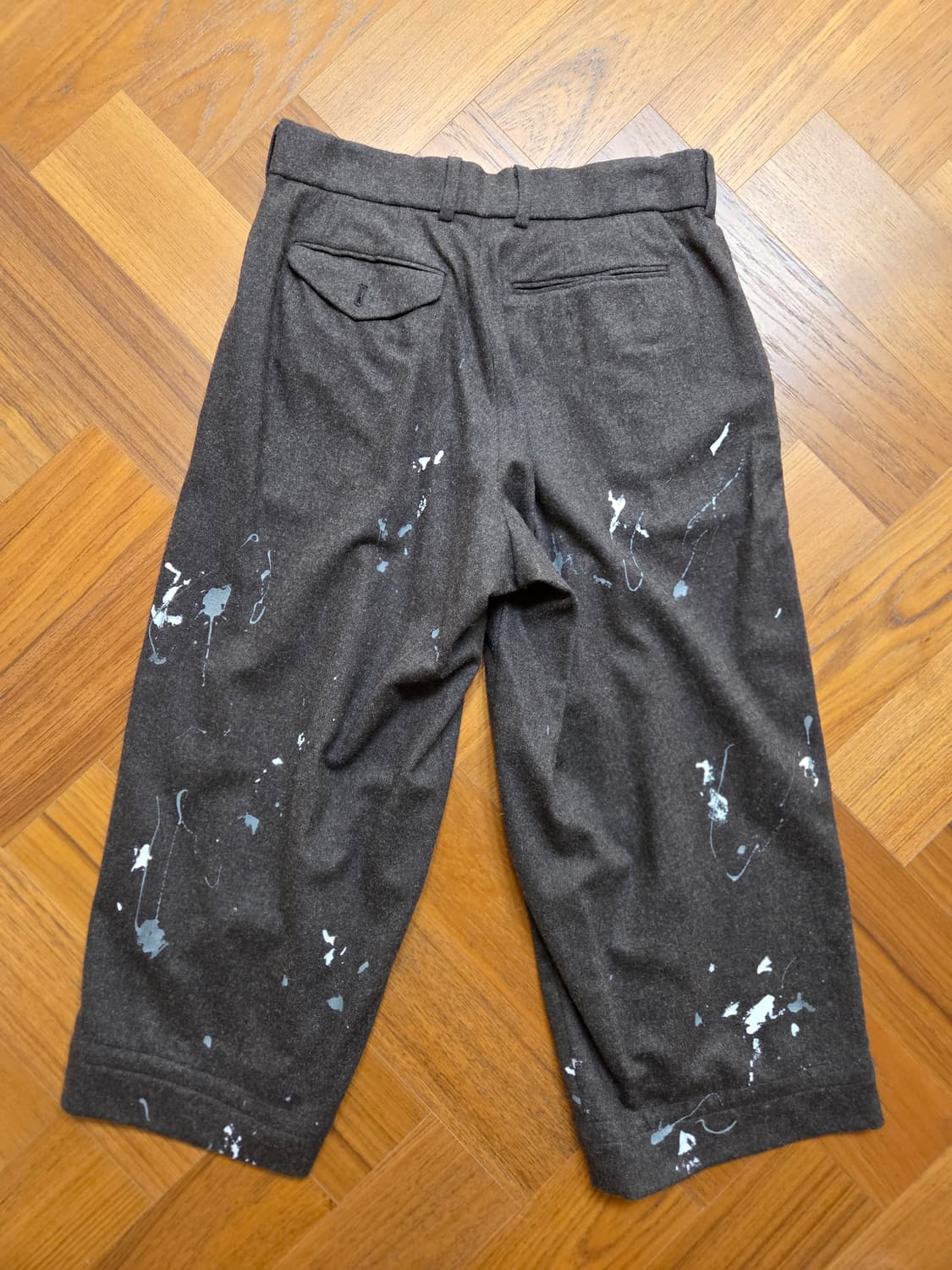 컬러비콘 울 페인티드 와이드 팬츠 상품이미지3