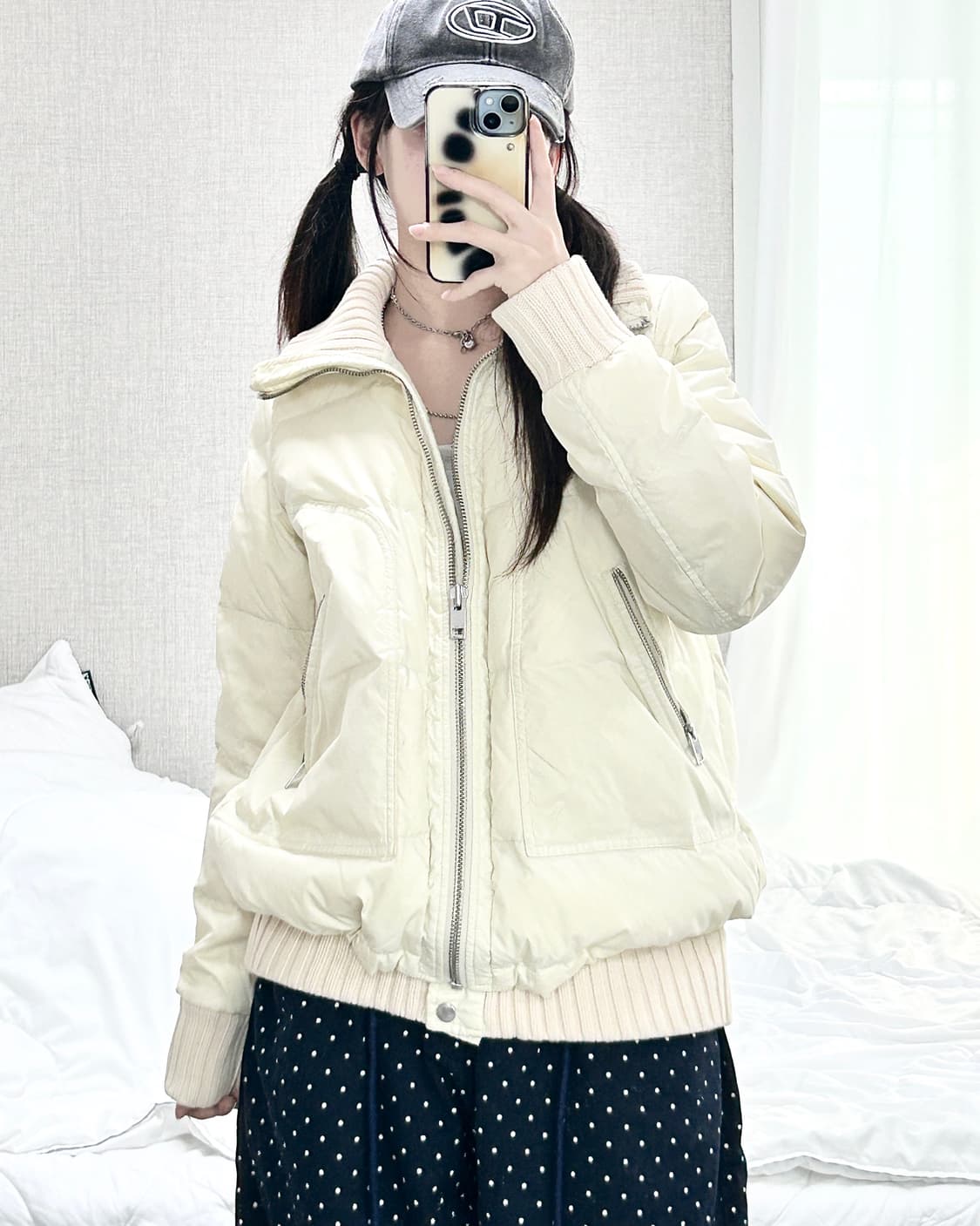 디젤 크림 니트카라 덕다운 패딩 상품이미지2