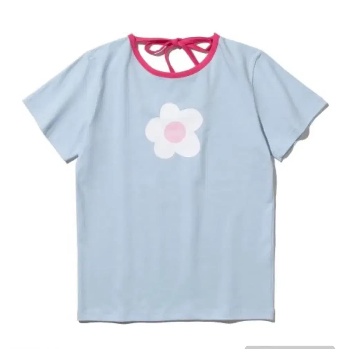로씨로씨 플라워 백 포인트 티셔츠 상품이미지1