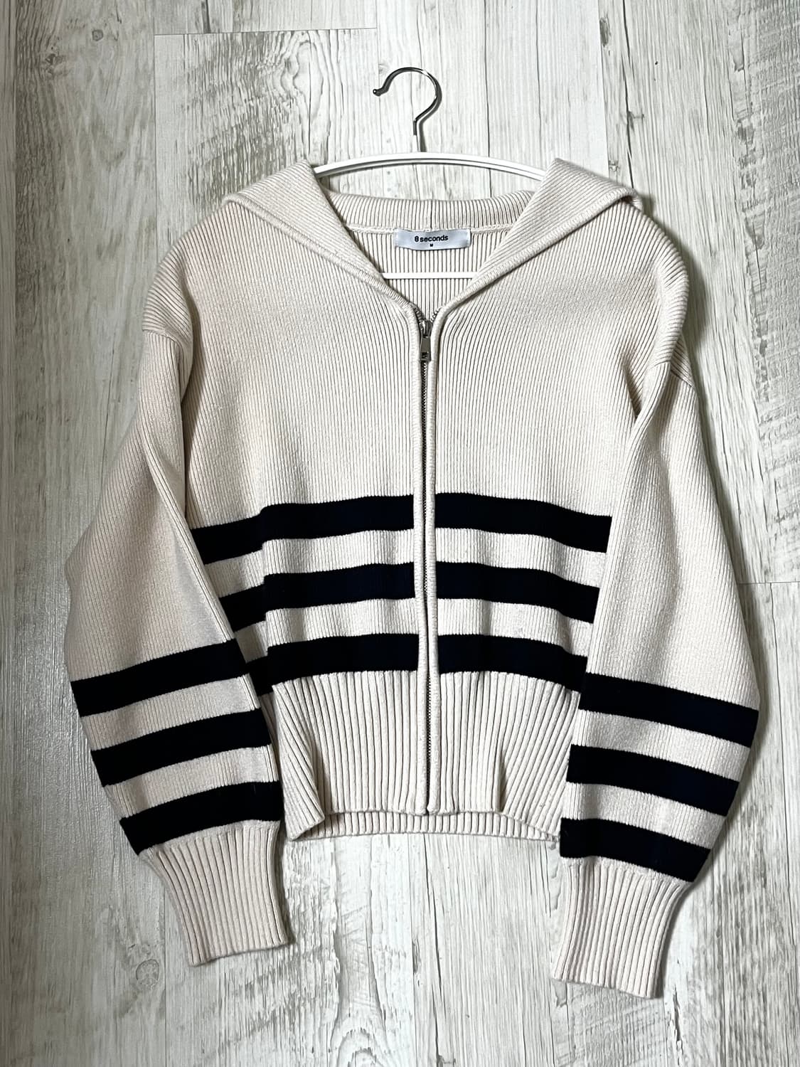 에잇세컨즈 크롭 니트 집업 가디건 M 상품이미지1