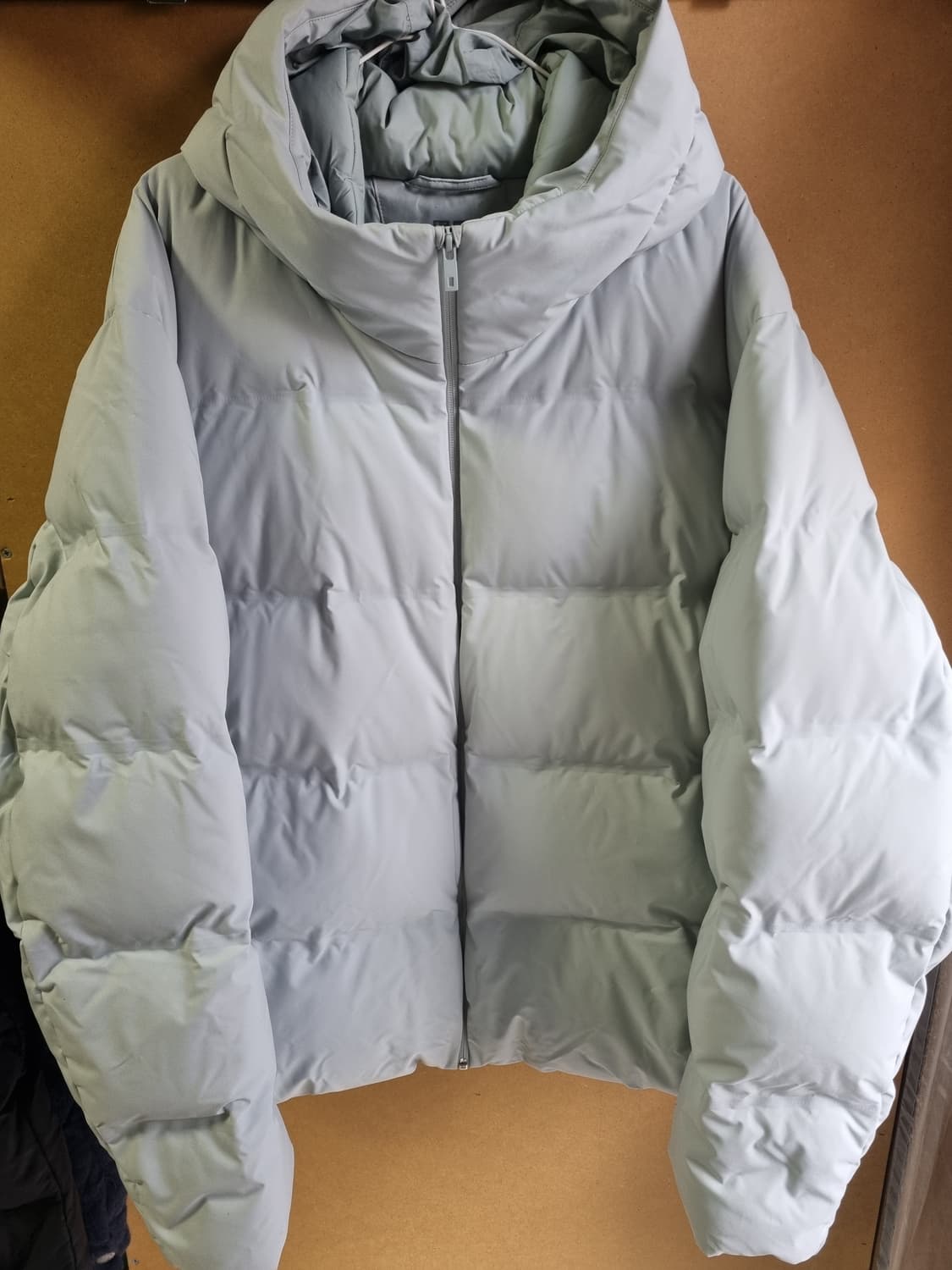 유니클로 남성 후드 다운패딩  상품이미지1