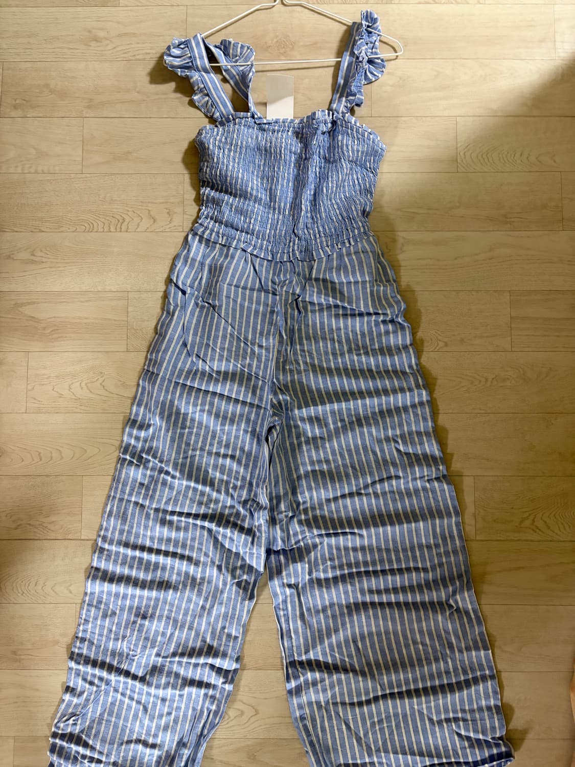 H&M 스트라이프 점프수트 상품이미지2