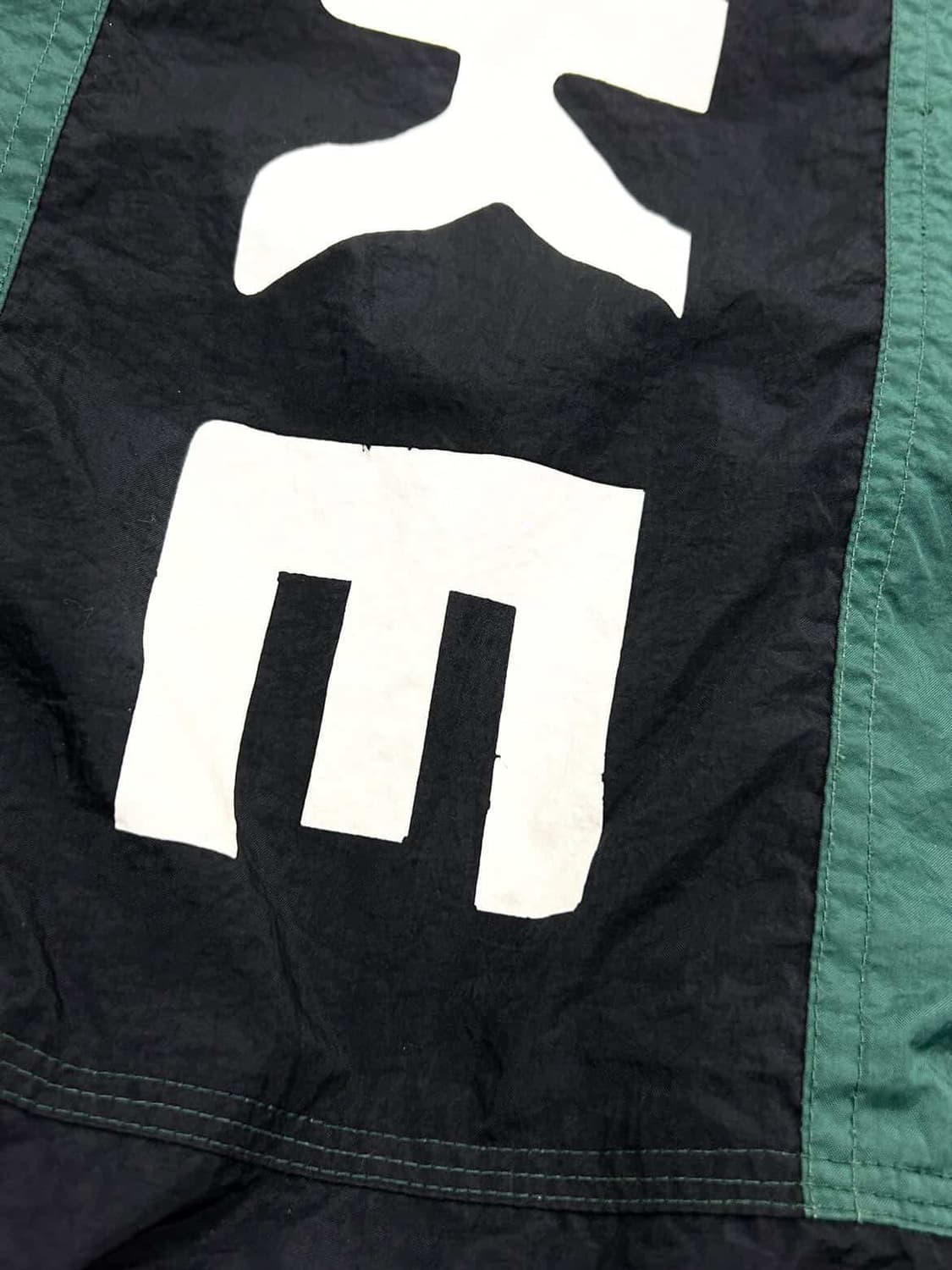 나이키 90‘s JAPAN 빅로고 바람막이 상품이미지10