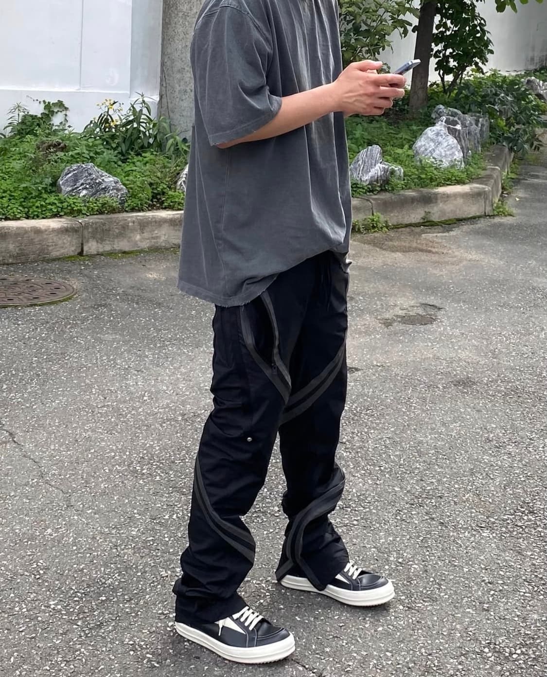 언더마이카 리전.01 트위스트 집 라인 테이핑 팬츠 블랙 3 사이즈 상품이미지1