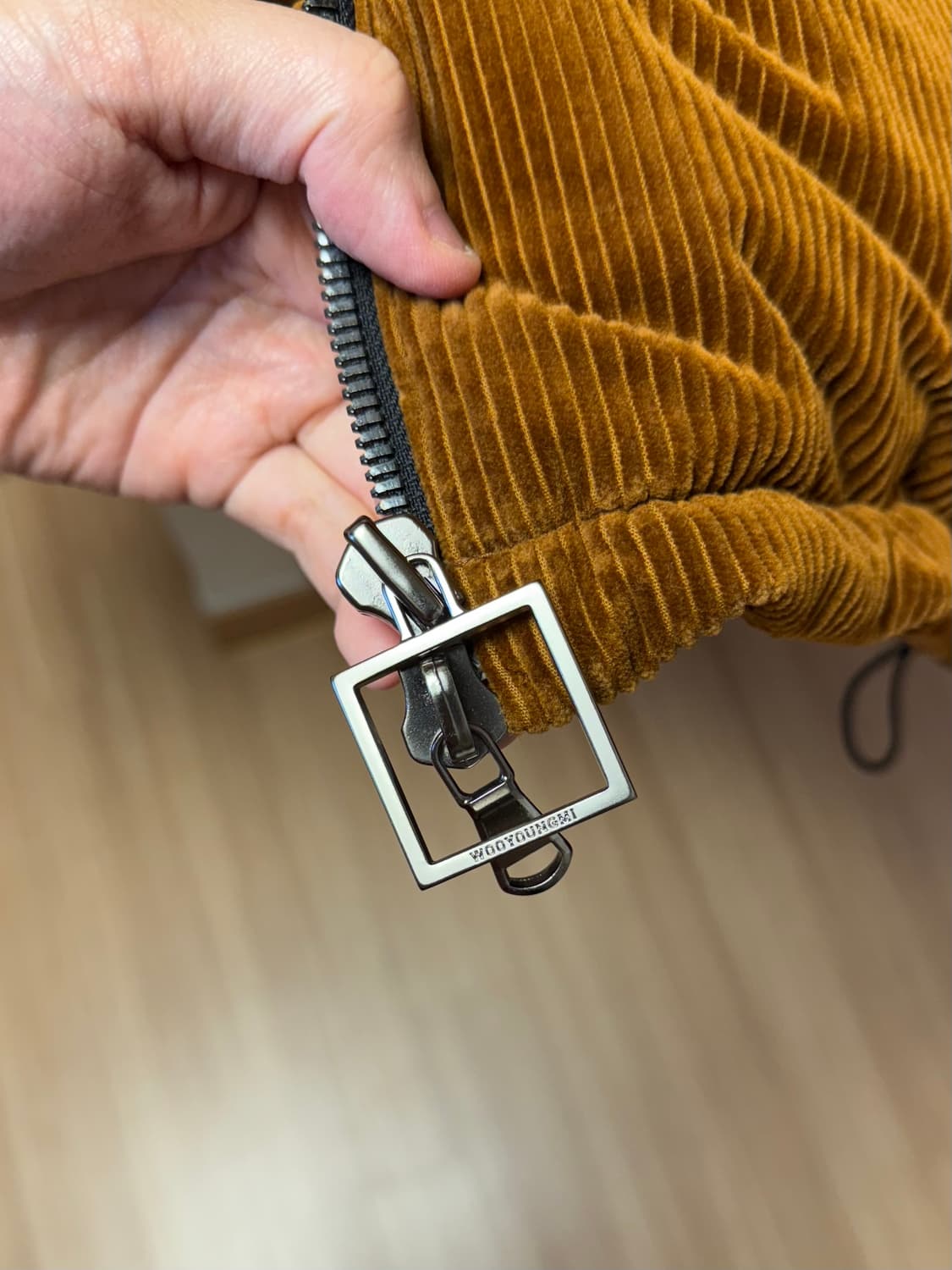 우영미 19fw 코듀로이 패딩 (48사이즈) 상품이미지5