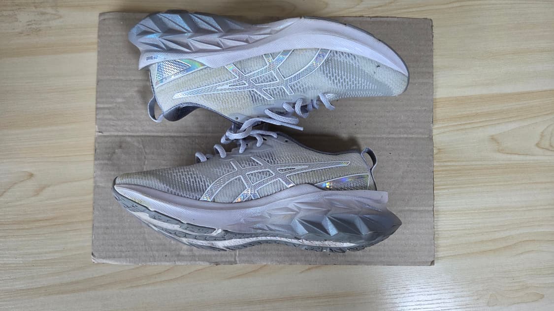 아식스 노바블라스트 2 상품이미지3