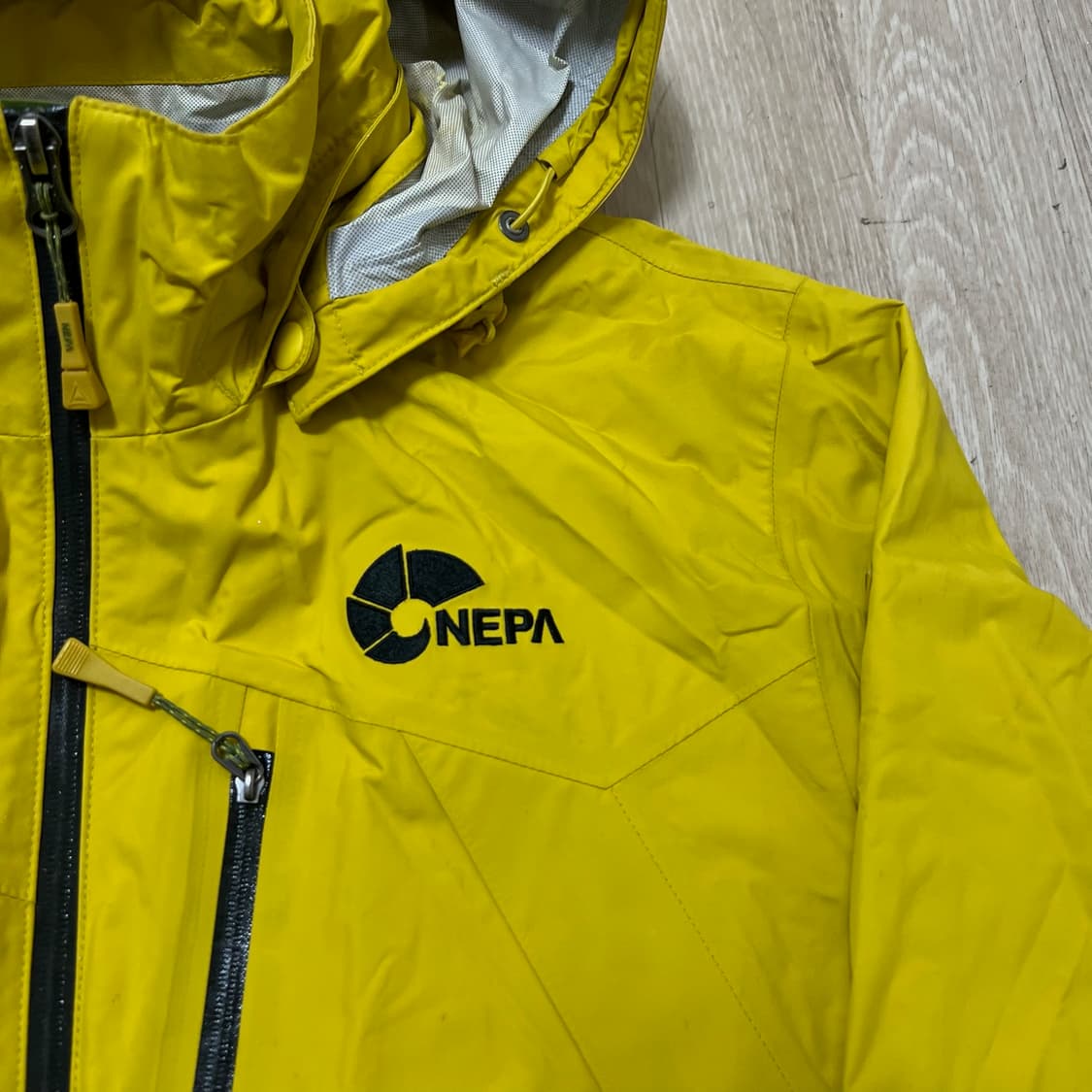 네파 엑스벤트 후드 바람막이 자켓 L/100  상품이미지3