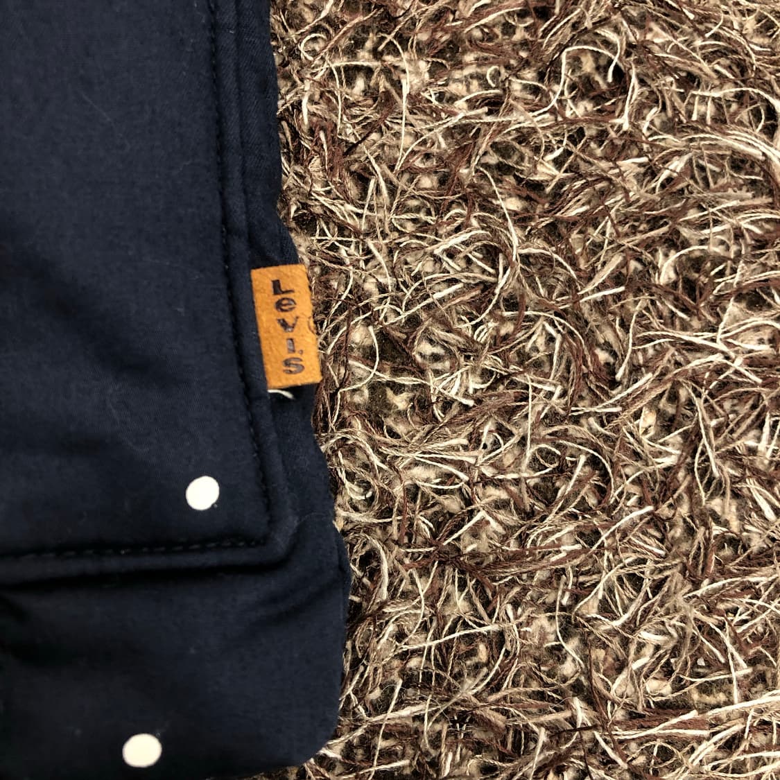 리바이스 도트 덕다운 폴카닷 패딩 조끼 베스트 상품이미지3