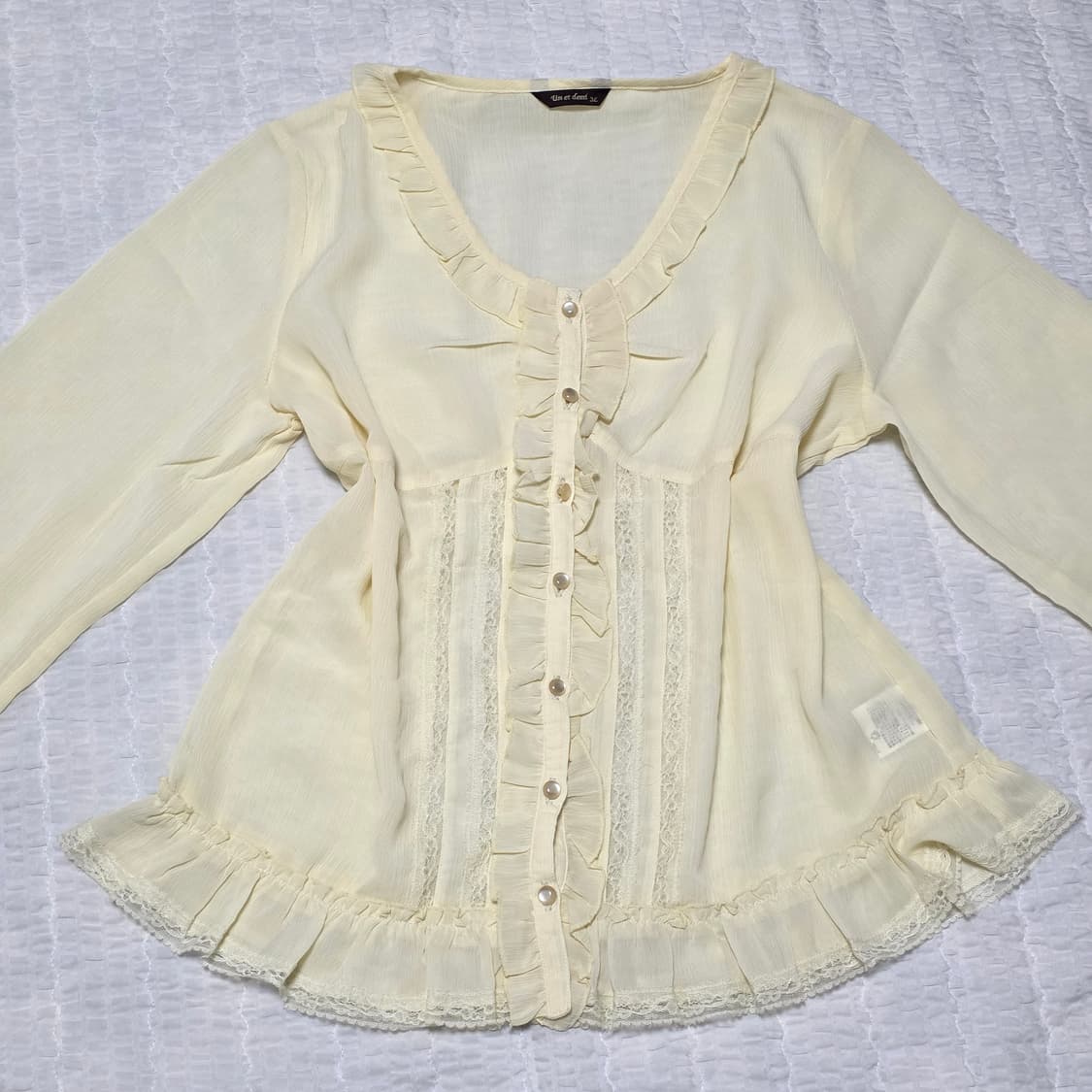 모리걸 프릴레이스 블라우스 상품이미지1