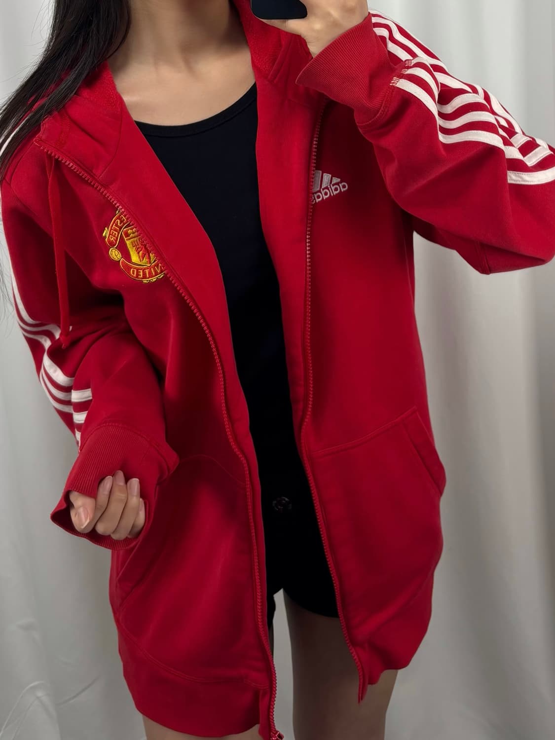 아디다스 맨체스터 유나이티드 레드 후드집업 상품이미지4