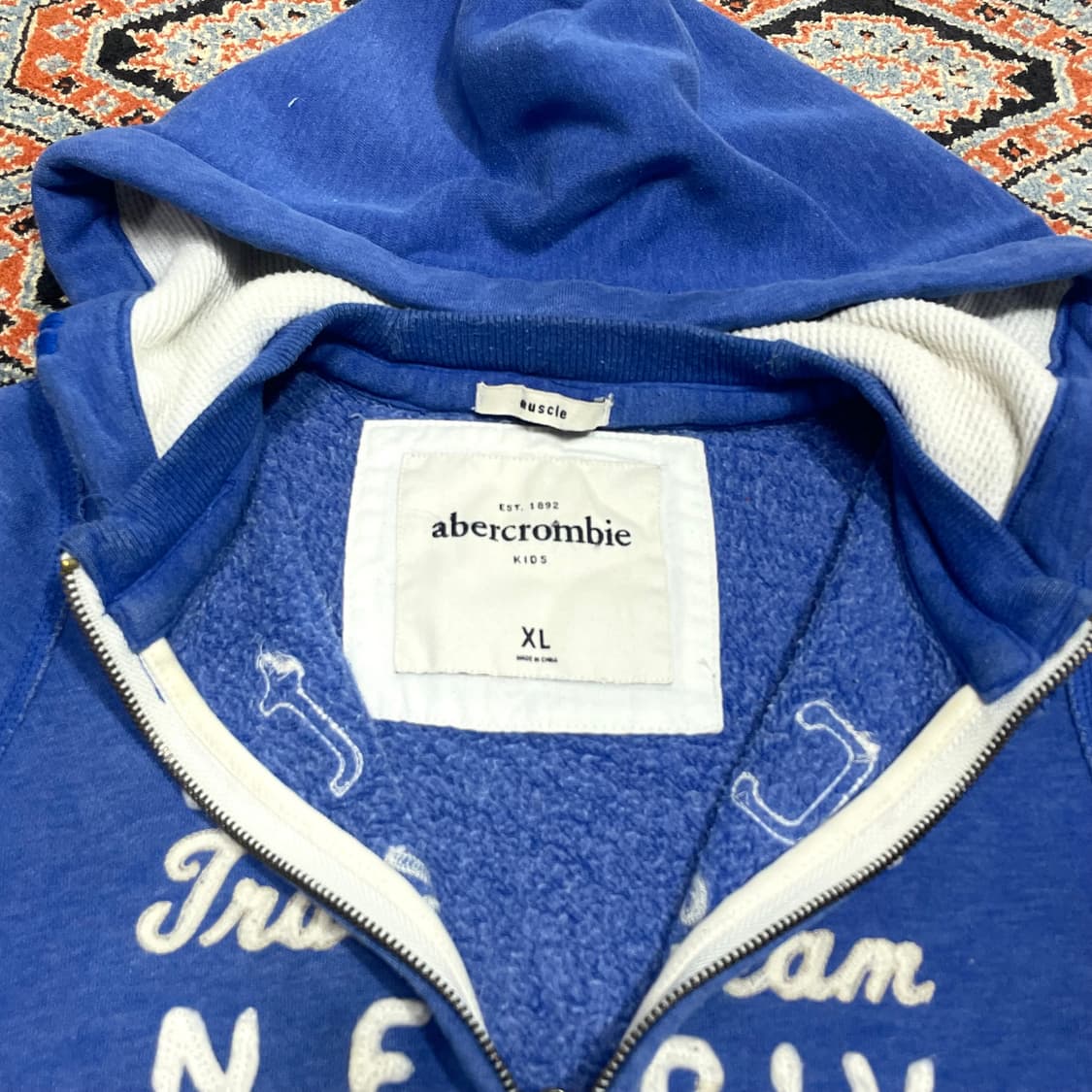 아베크롬비 피치 스펠로고 블루 기모 후드집업 여성S   상품이미지3