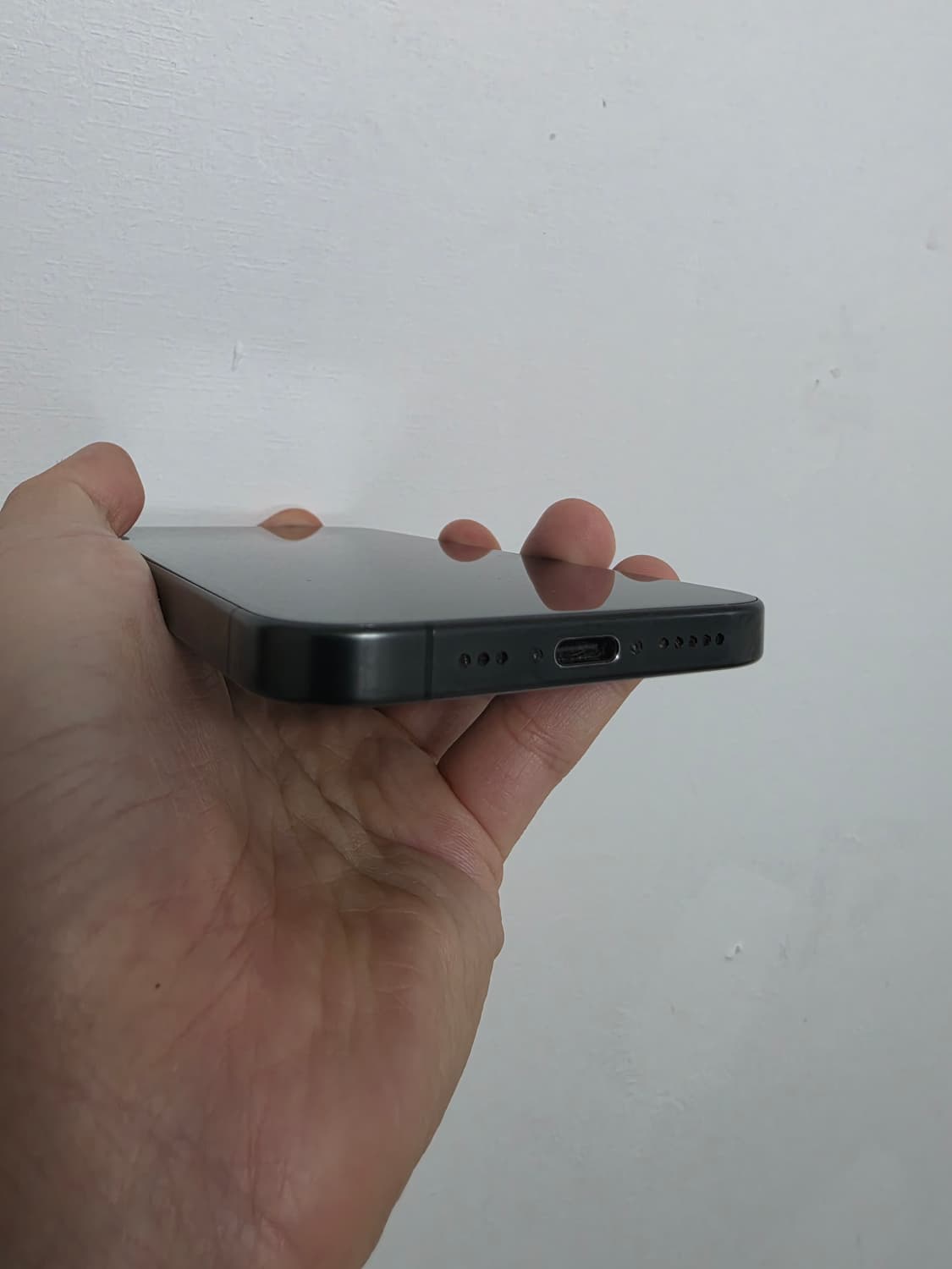 아이폰 15프로 256 블랙 상품이미지3