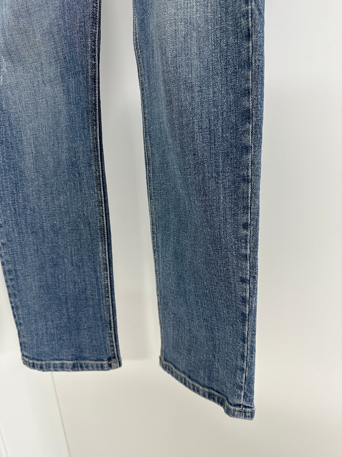 [시리즈] 남성 스트레이트 데미지 데님 상품이미지4