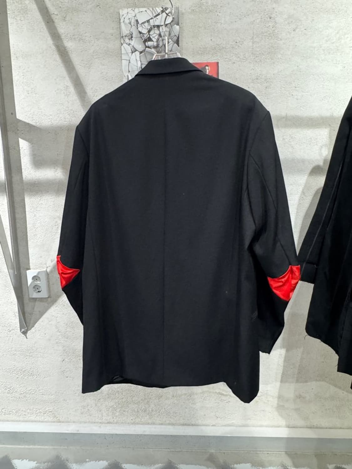 요지야마모토 뿌르옴므 AW1996 레드 실크 배색 라펠 울 자켓 상품이미지2