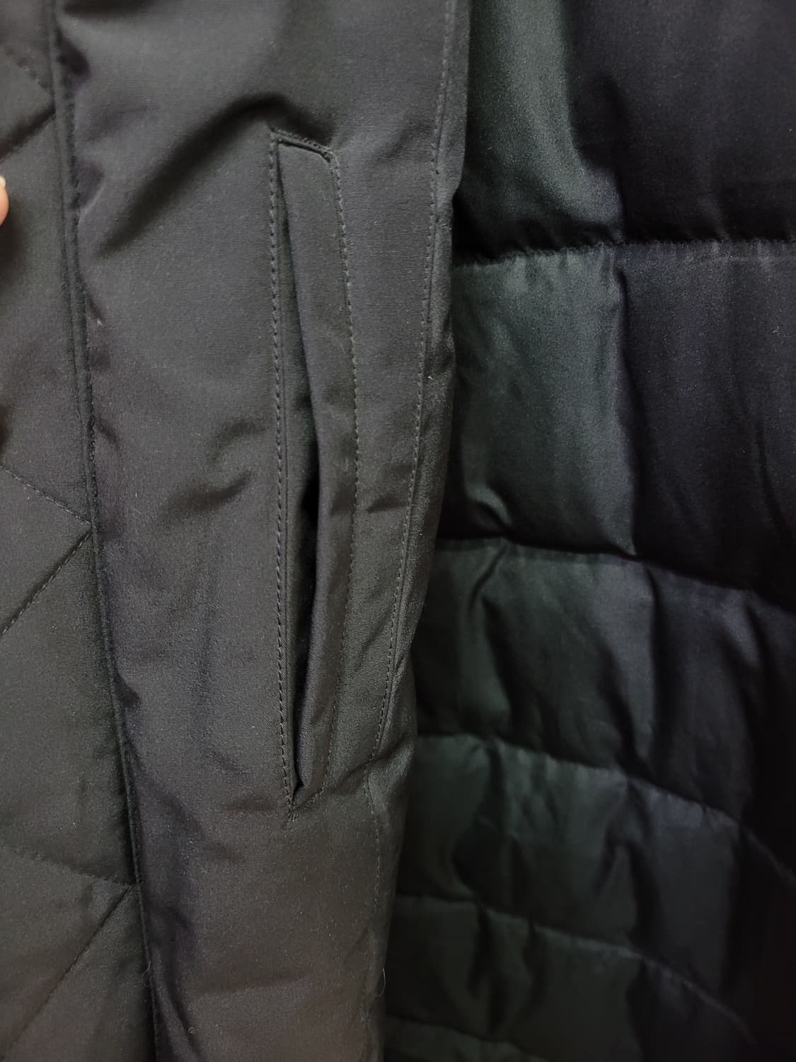 T.I FOR MEN 티아이포맨 블랙 후드 롱 패딩 오리털 상품이미지5