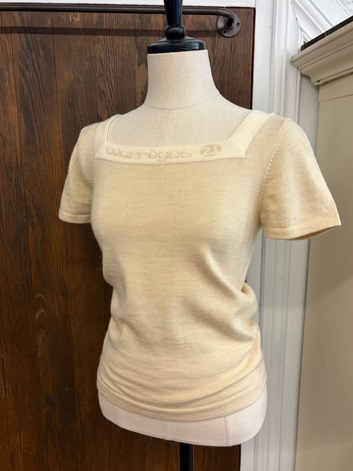 꾸레쥬 정품 베이지 니트&가디건 앙상블 상품이미지2