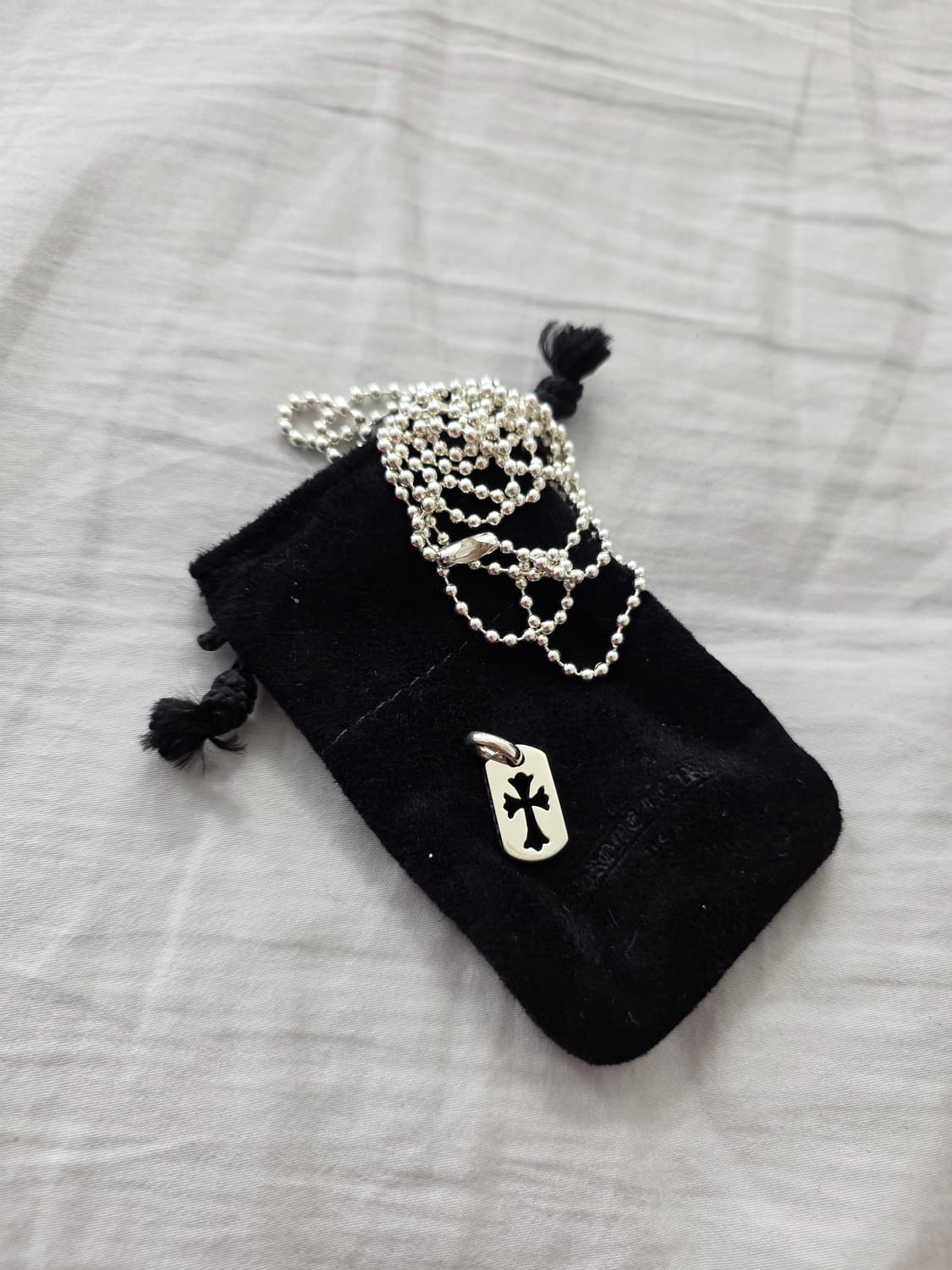 [FREE] 크롬하츠 타이니 크로스 컷아웃 도그택 & 볼체인 상품이미지3