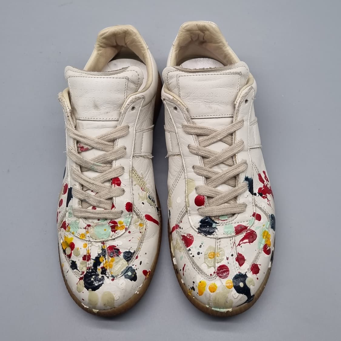 메종마르지엘라 독일군페인팅 스니커즈240 상품이미지2