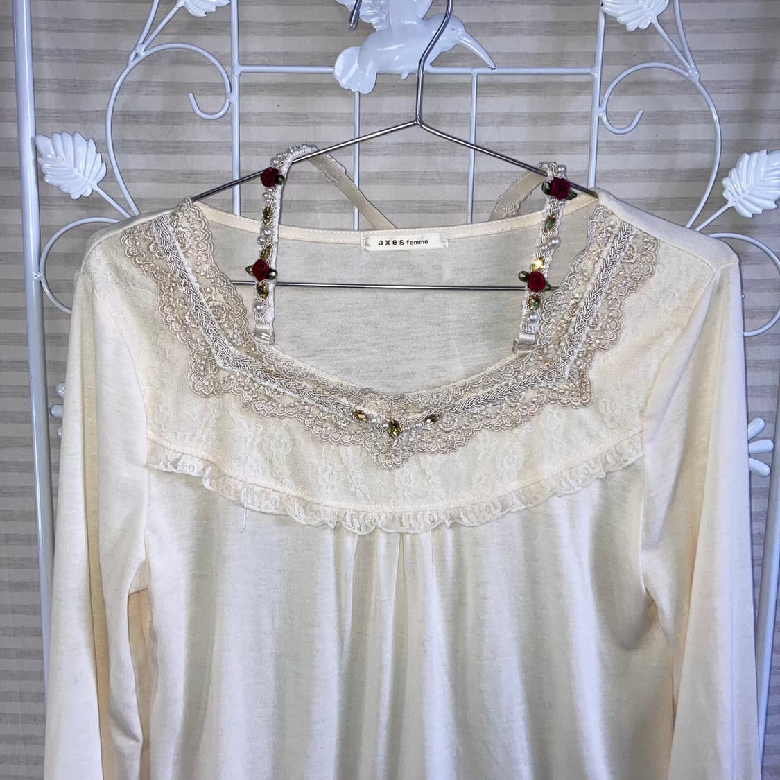 Axes femme 레이스 로즈 앤티크 롱슬리브 상품이미지4