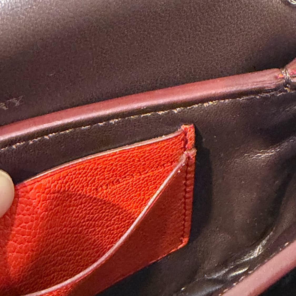 버버리 D링 미니 가죽 크로스백 가방 상품이미지10