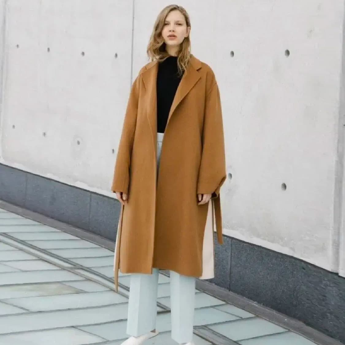 프론트로우(FRONTROW) 김나영 핸드메이드 퓨어울코트 프리사이즈 상품이미지2